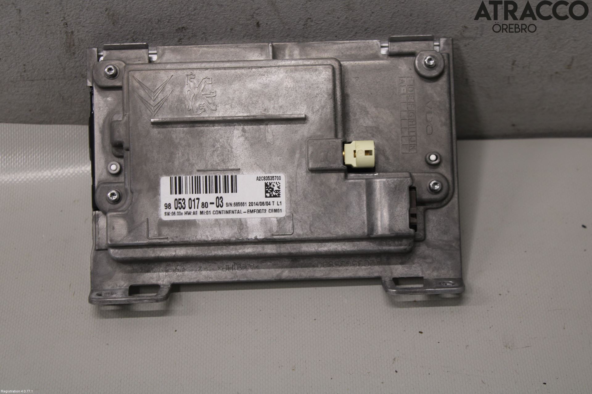 Peugeot 208 12-15 Bildskärm