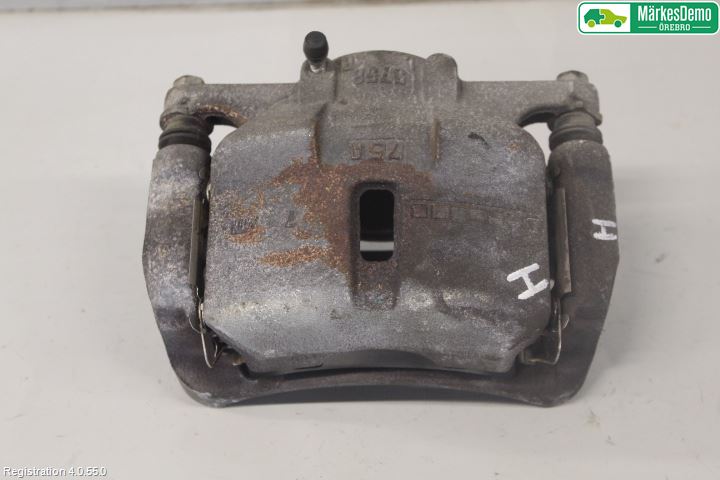 Nissan QASHQAI 14-17 Bromsok Fram Höger