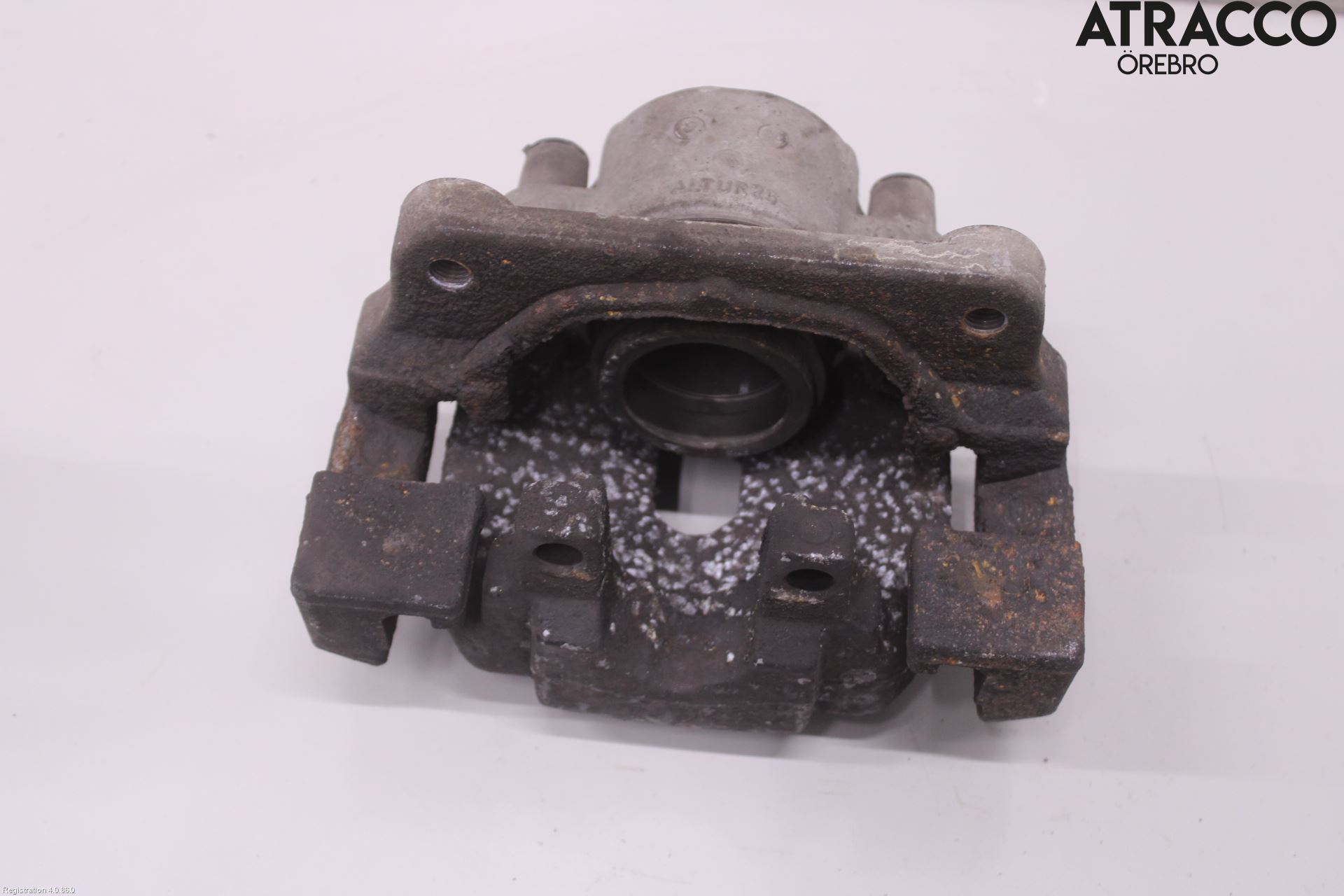 BMW 5 F10/F11/F18 09-17 Bromsok Fram Vänster