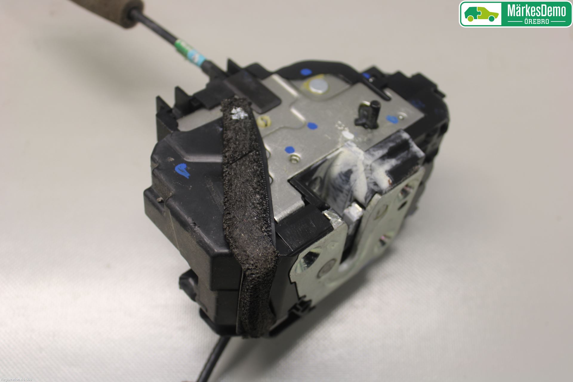 Nissan NOTE E12 14-20 Låskista-Dörrlås