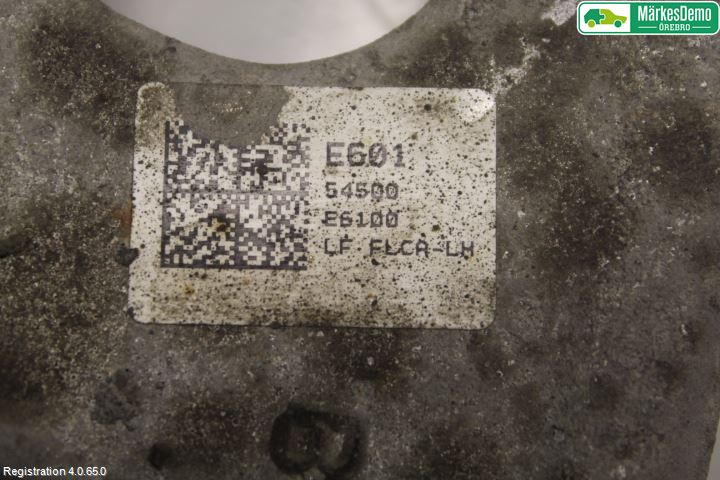 Kia OPTIMA 16-20 Bärarm Fram Undre Vä