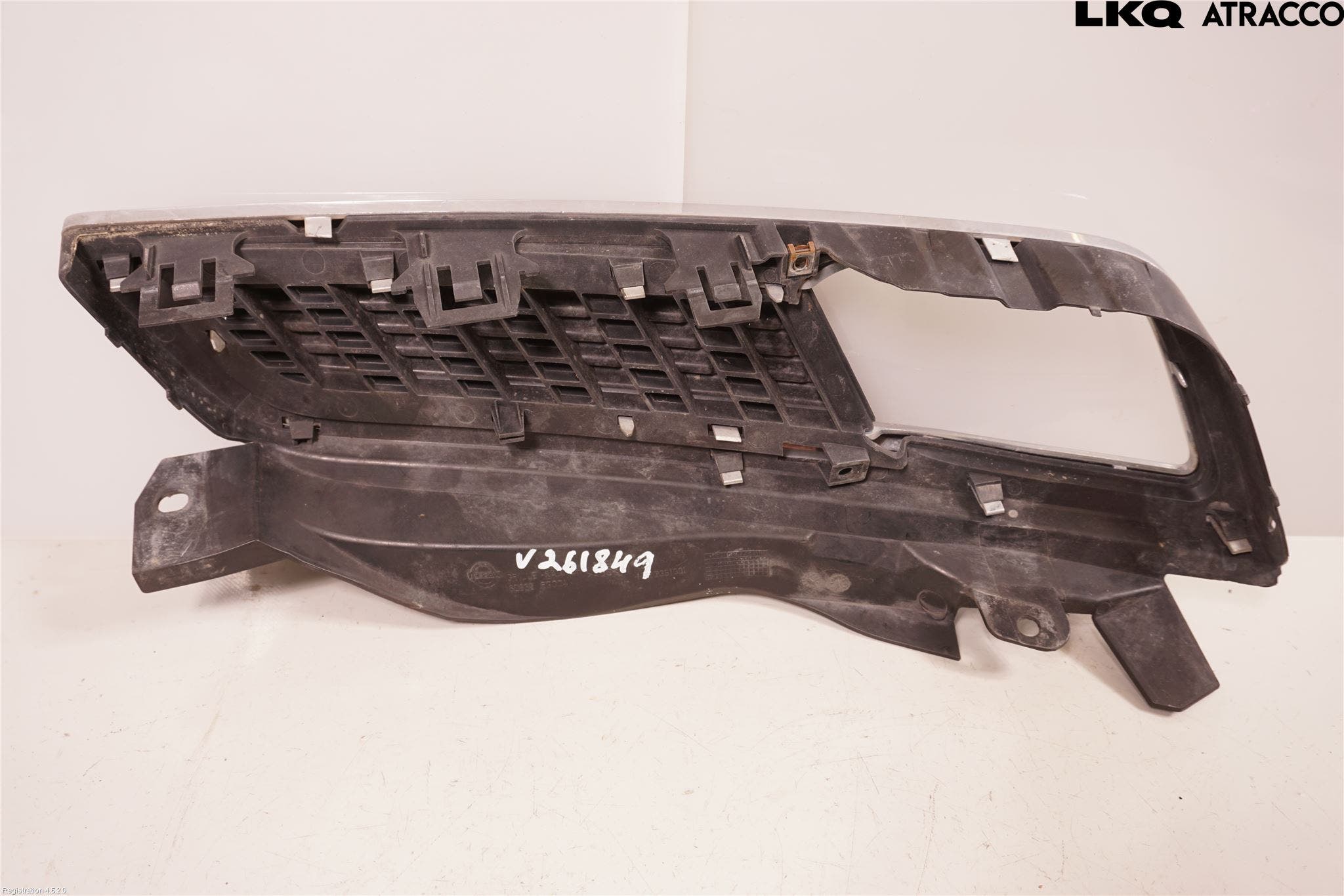 Nissan MICRA 08-10 Grill-Galler