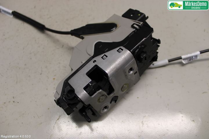 Peugeot 2008 13-20 Låskista-Dörrlås