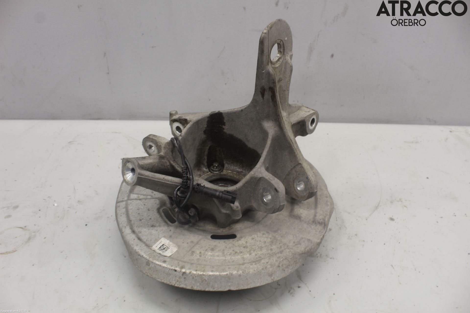 BMW 5 F10/F11/F18 09-17 Hjullagerhus-Spindel Hö B