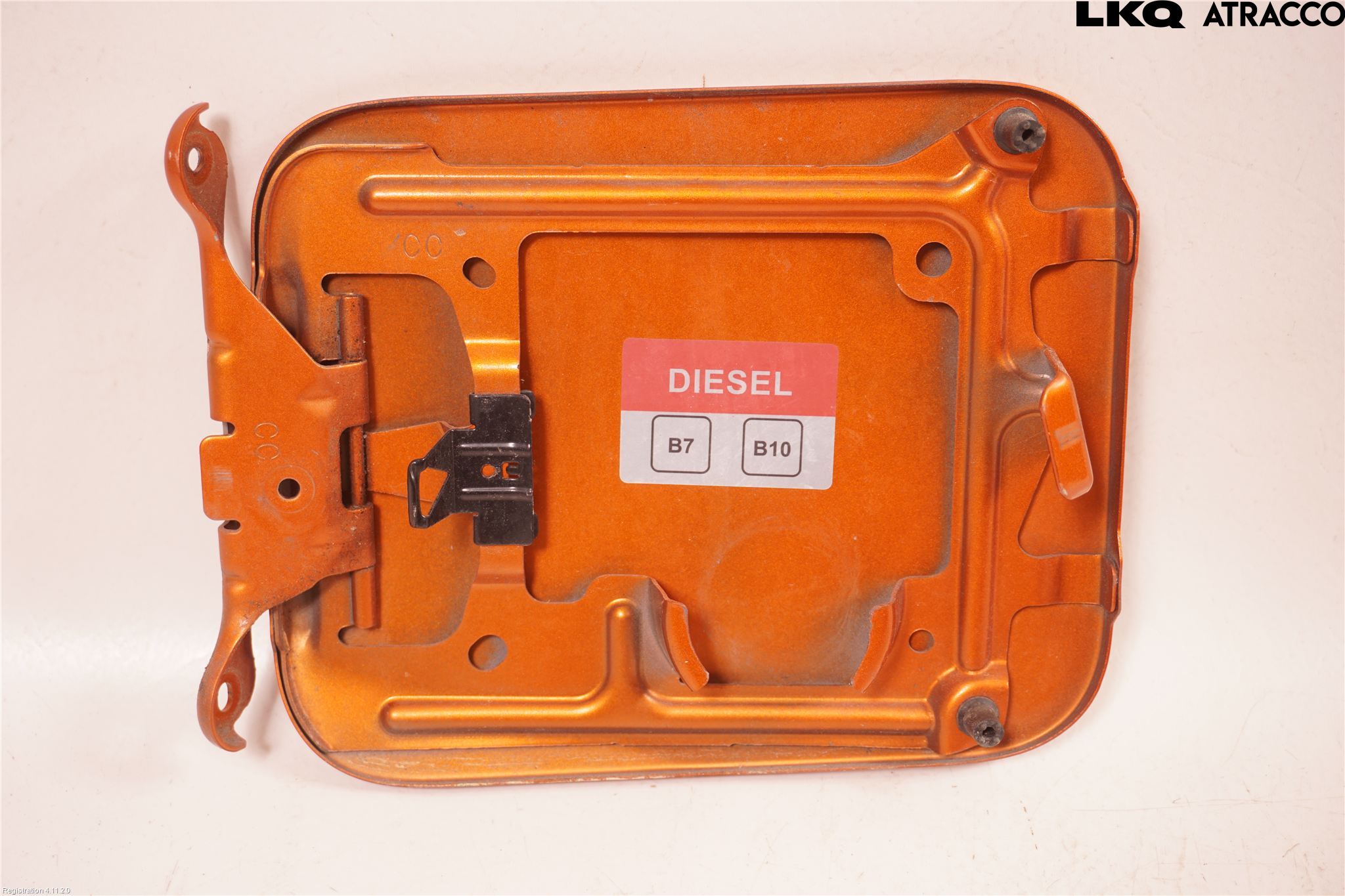 Nissan X-TRAIL 14-21 Tanklucka