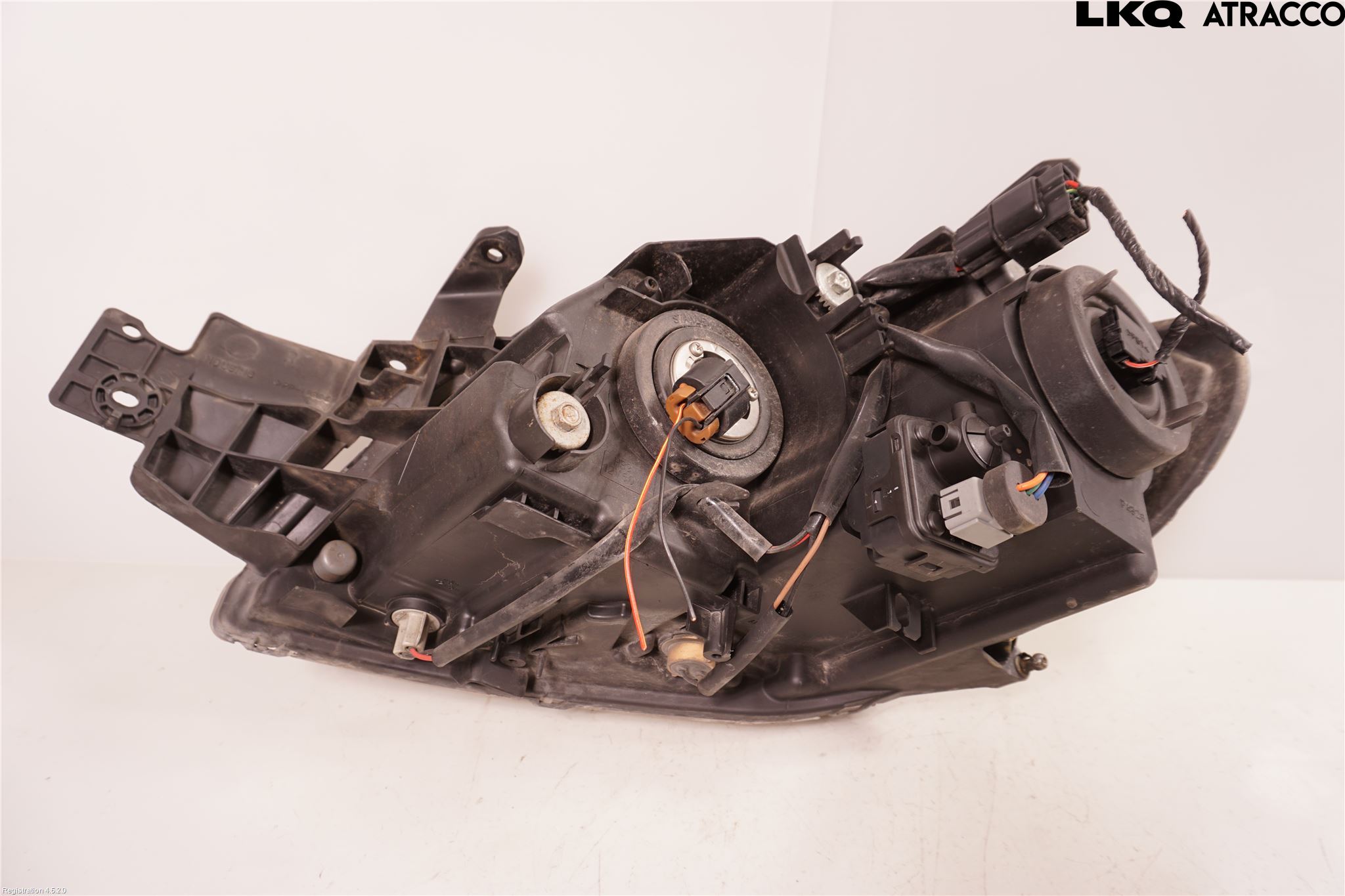 Mitsubishi OUTLANDER 01-07 Strålkastare Höger