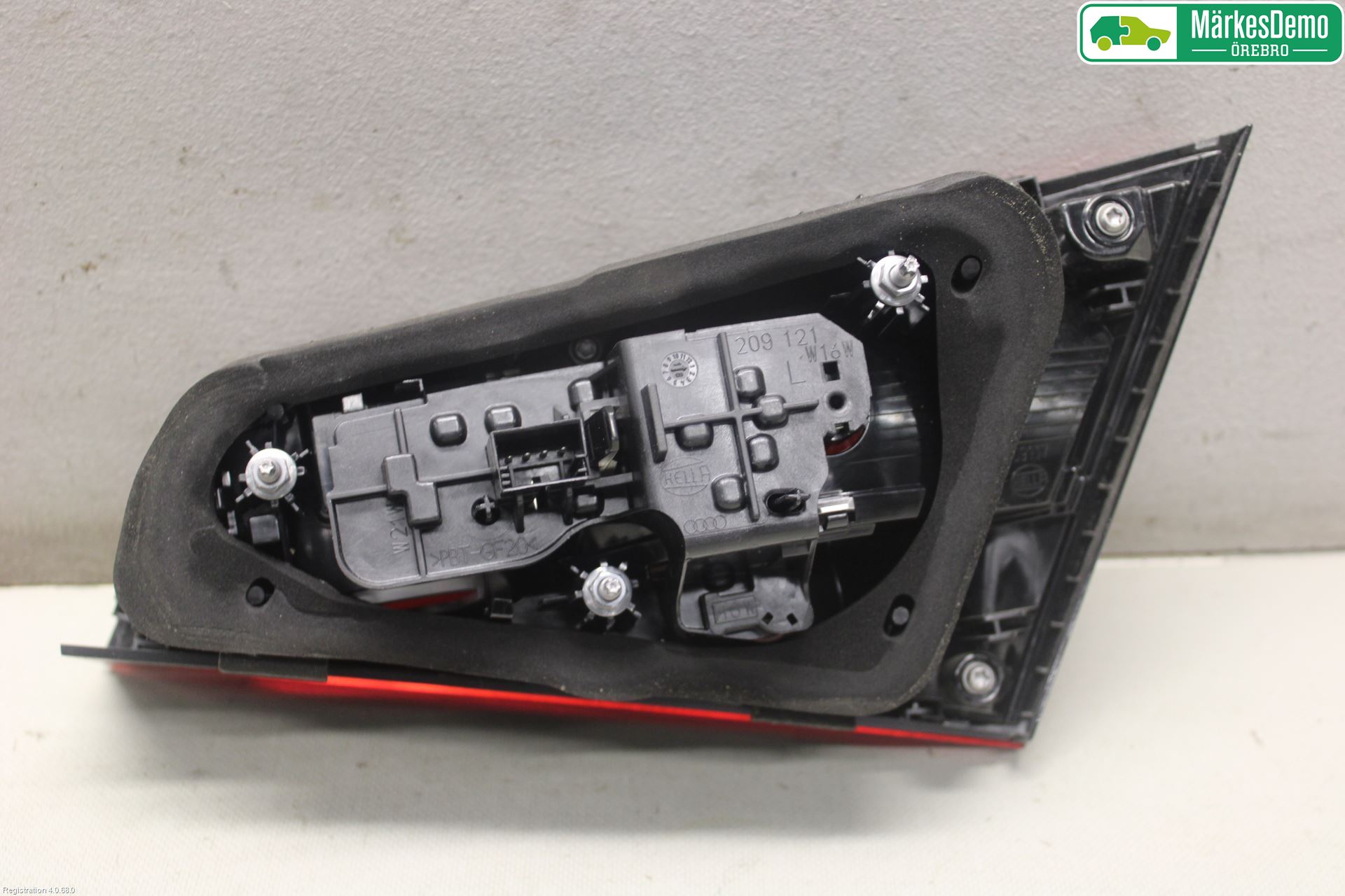 Audi A3/S3 8V 13-20 Bakljus Lucka Vä