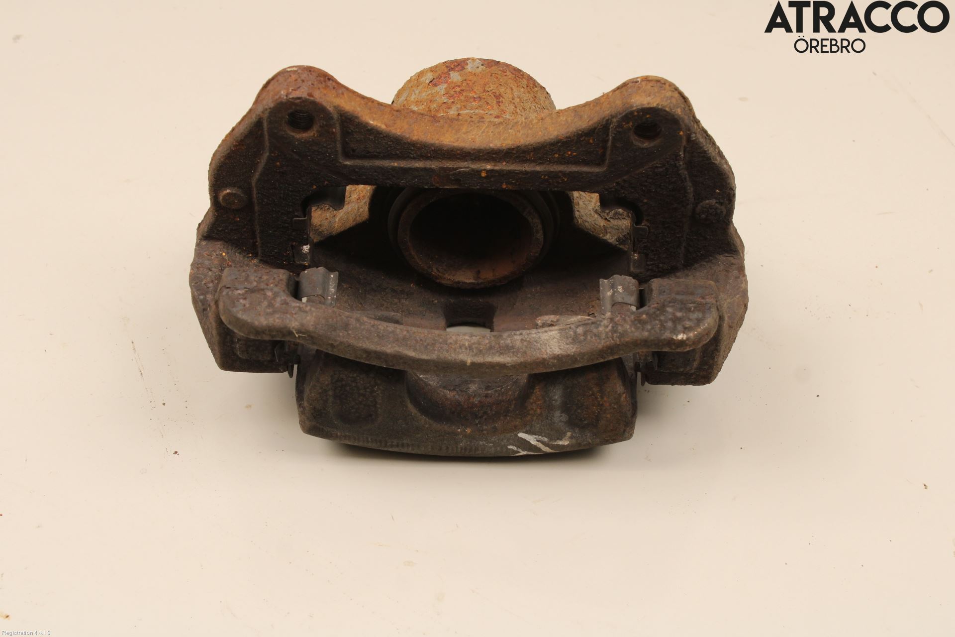 Hyundai i40 16-18 Bromsok Fram Vänster