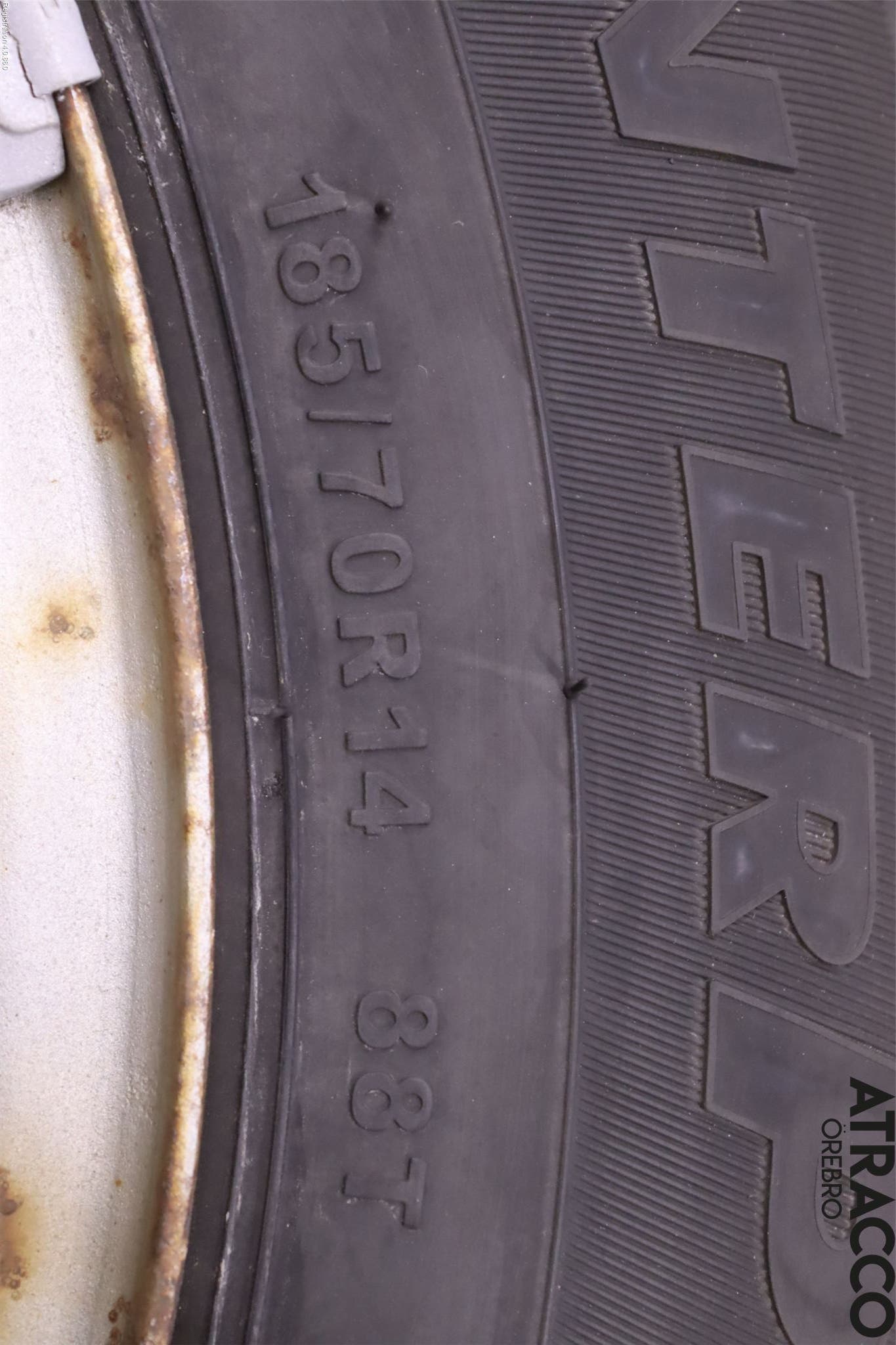 Mitsubishi SPACE RUNNER Vinterdäck Plåtfälg 4St