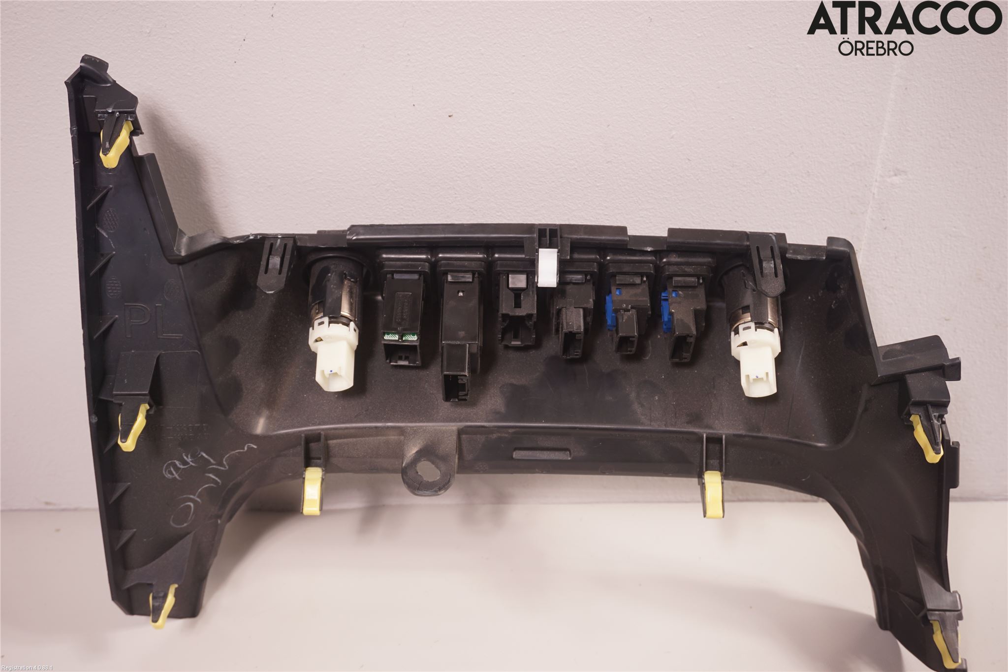 Toyota HILUX 16- Strömställare Multifunktion