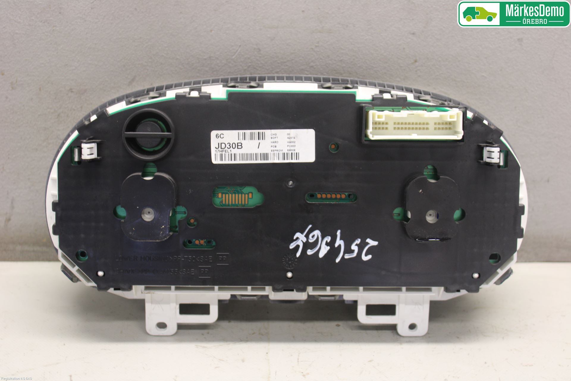 Nissan QASHQAI+2  08-10 Instrument Komb
