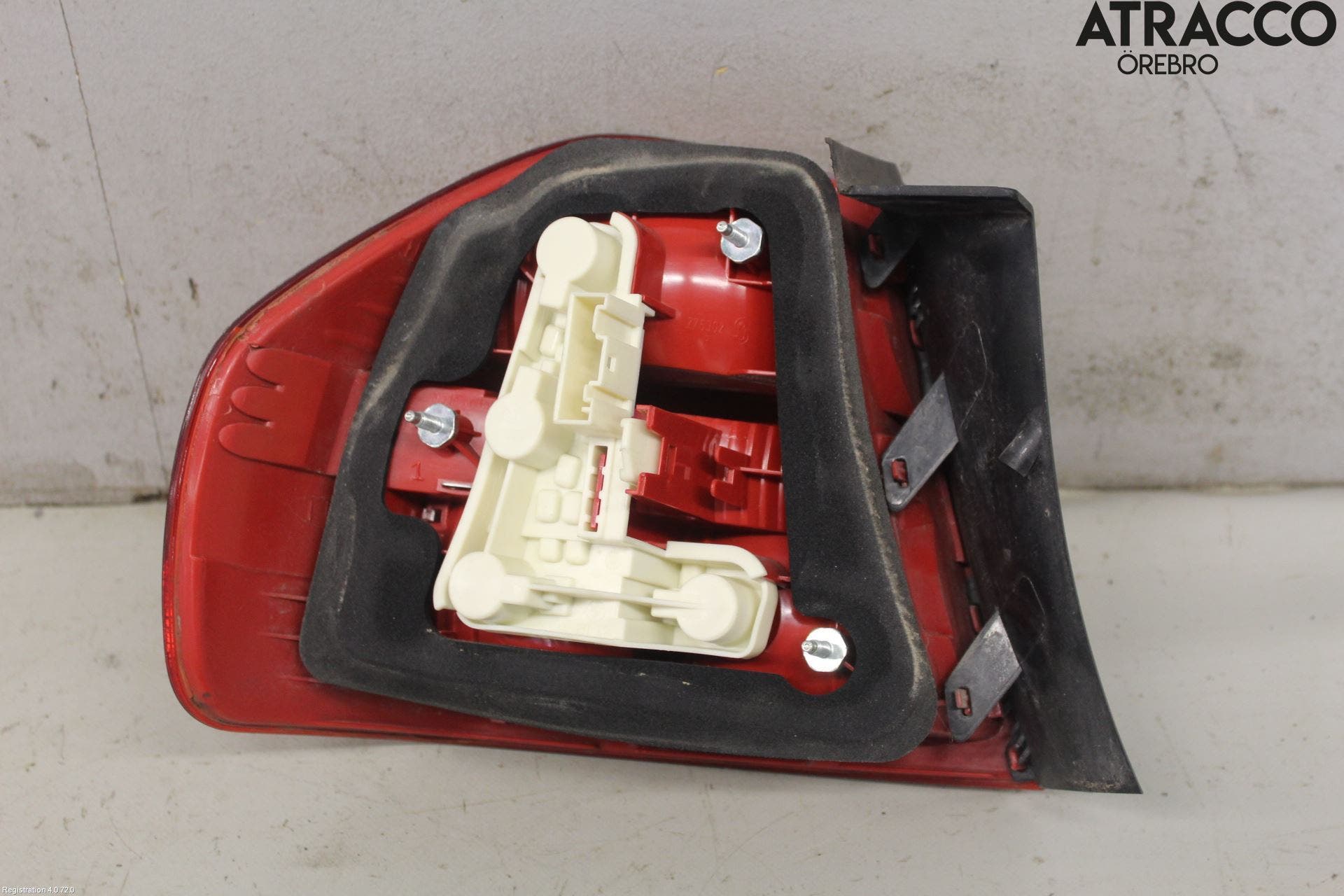 BMW 3 E90/91 SED/TOU 05-12 Bakljus Höger