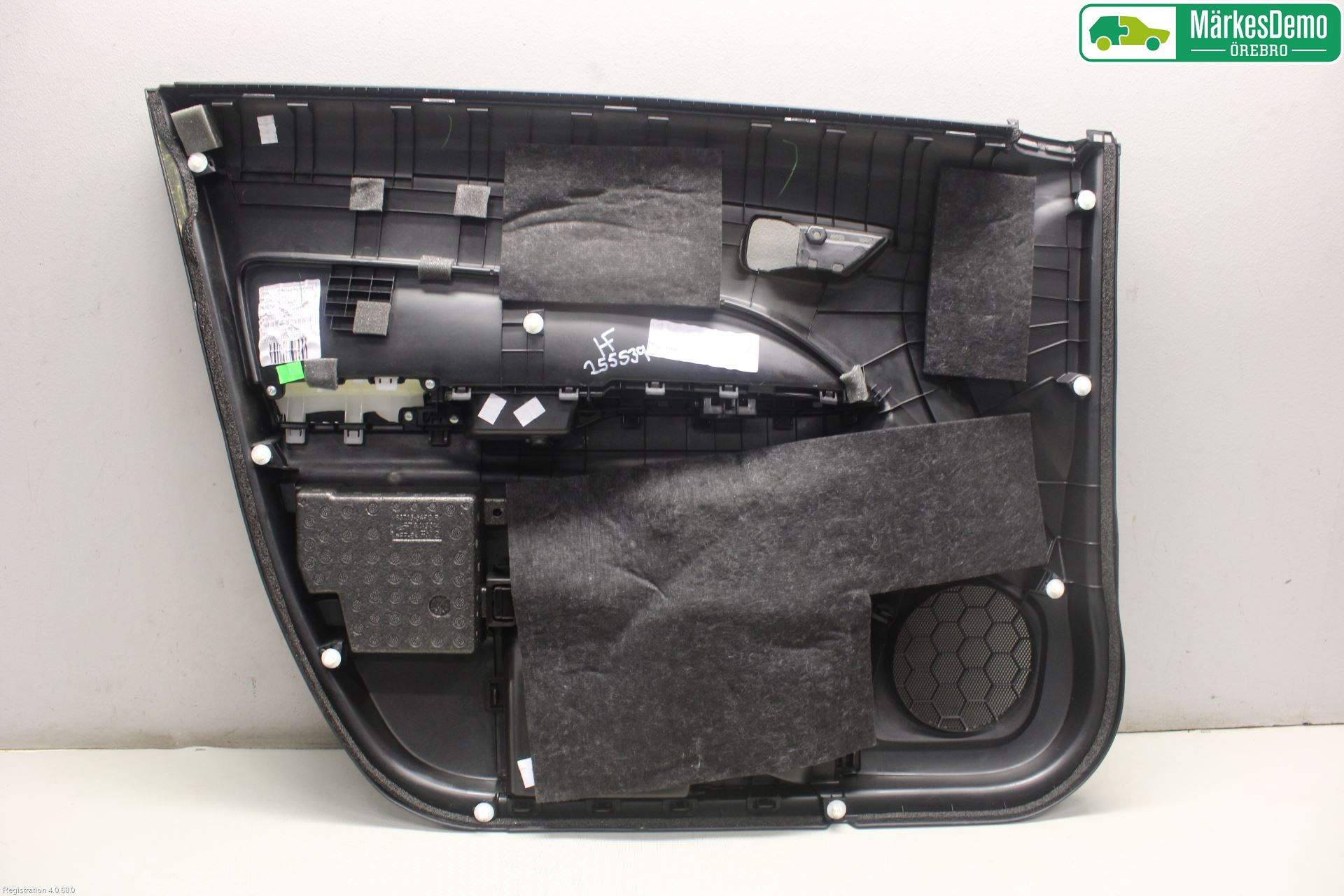 Suzuki VITARA 15- Dörrklädsel Hö