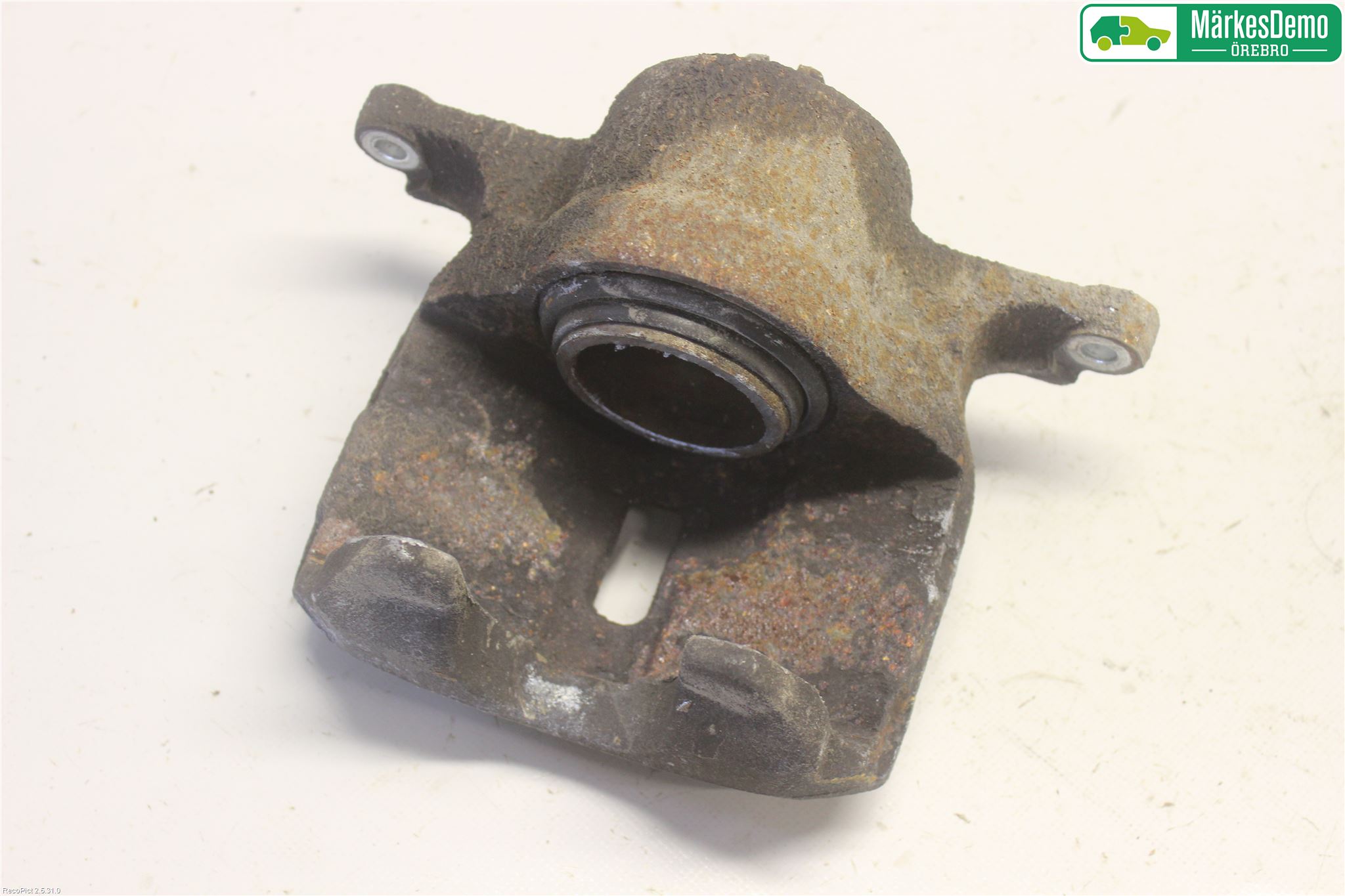 Nissan QASHQAI 14-17 Bromsok Fram Höger