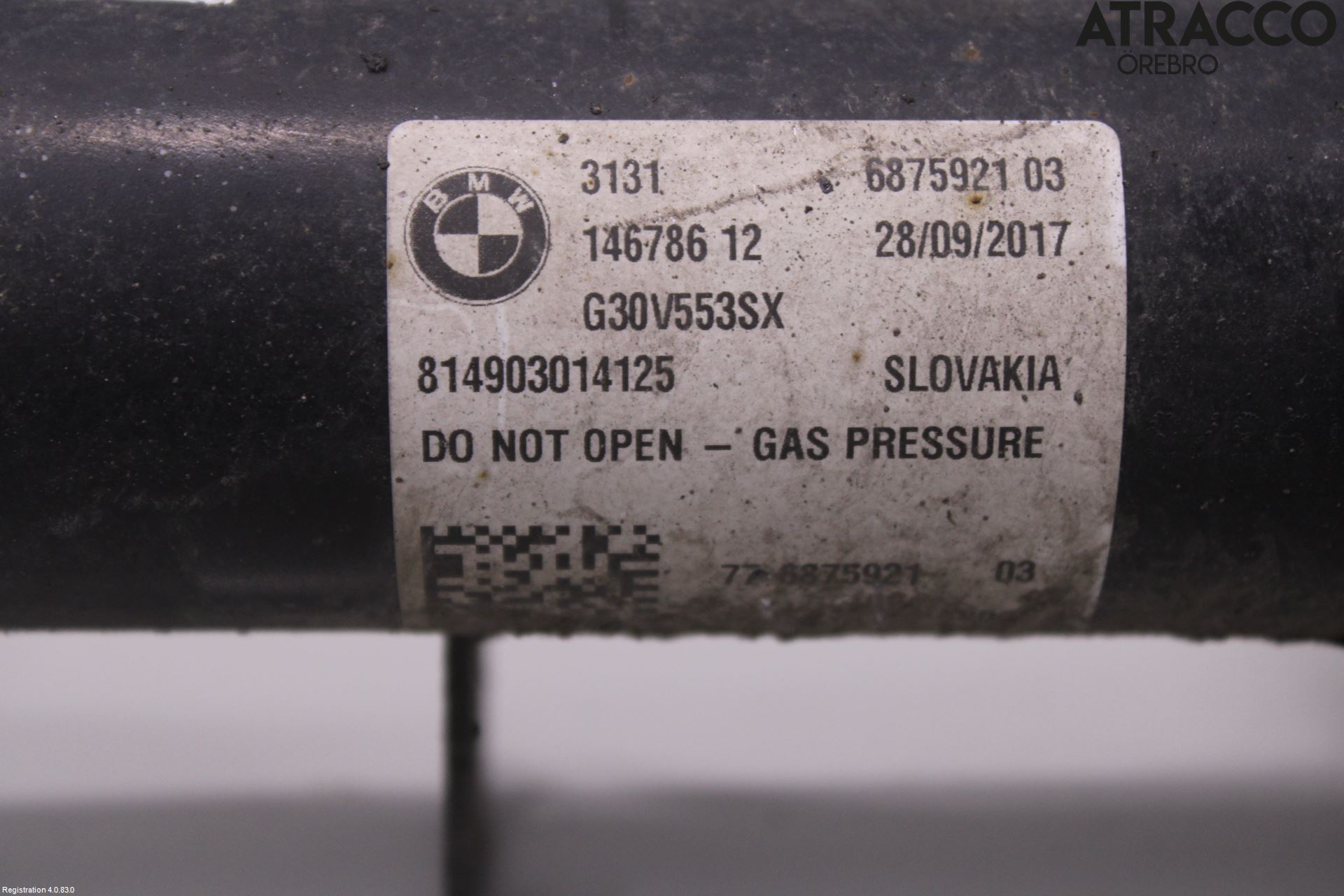 BMW 5 G30/G31/F90 17-23 Fjäderben Fram Vänster