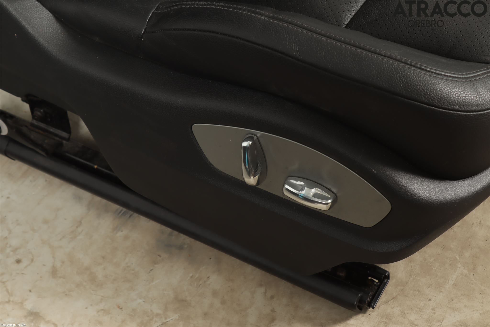 Porsche CAYENNE 03- Inredning Stol Fram Hö