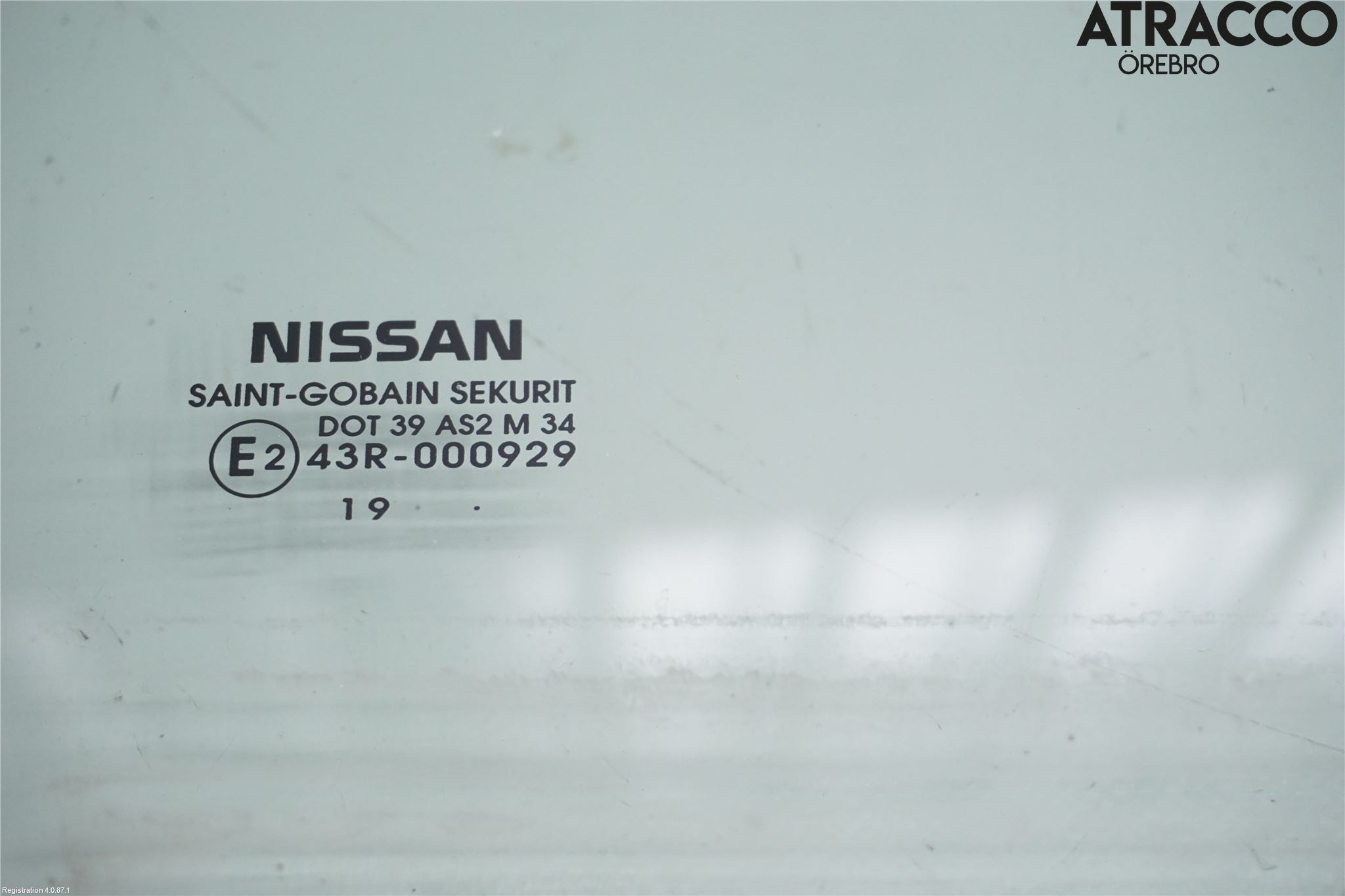 Nissan JUKE 20- Dörruta Fram Höger