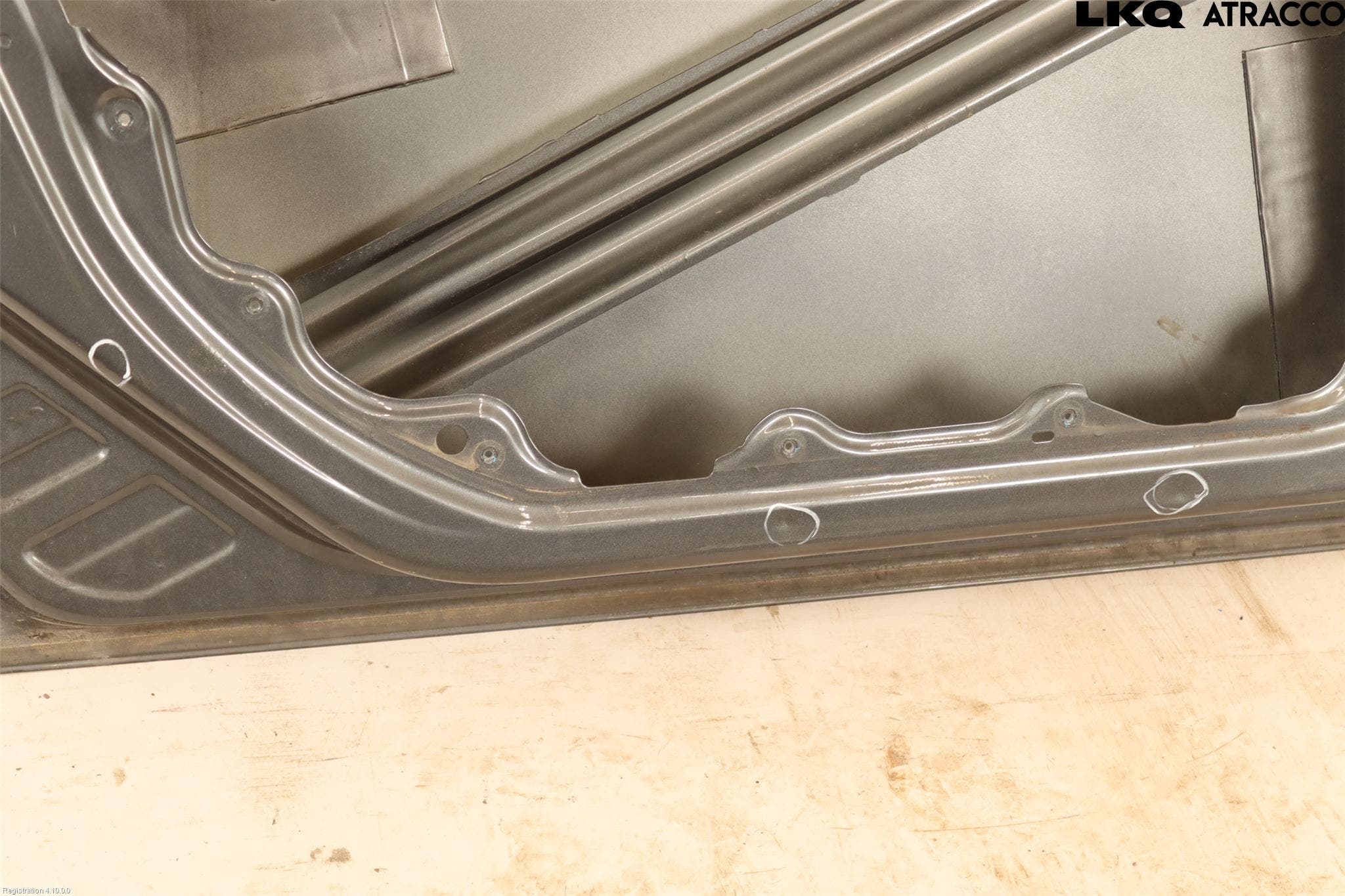 Volvo V40 12-19 Dörr Fram Vänster