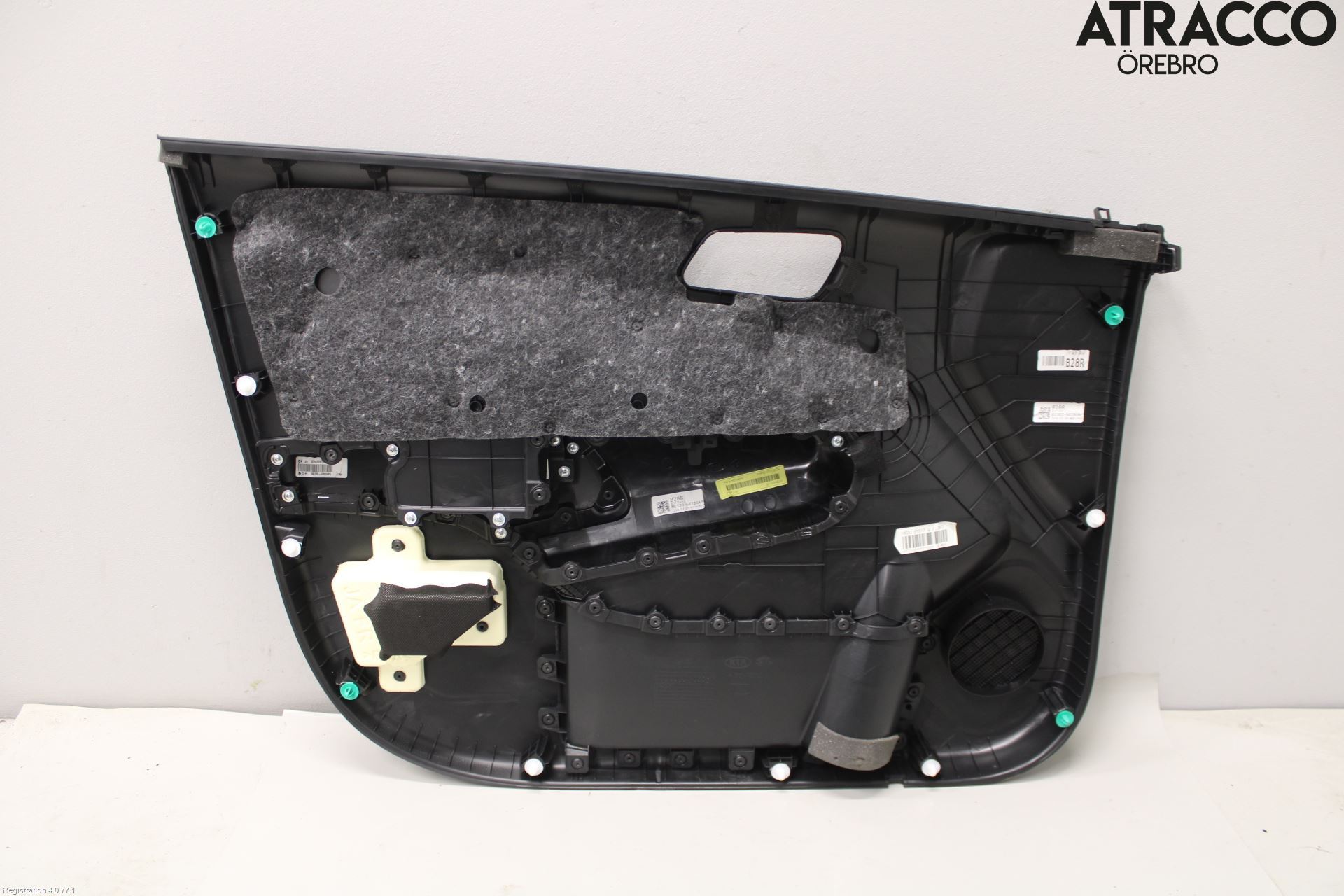 Kia PICANTO 17- Dörrklädsel Hö