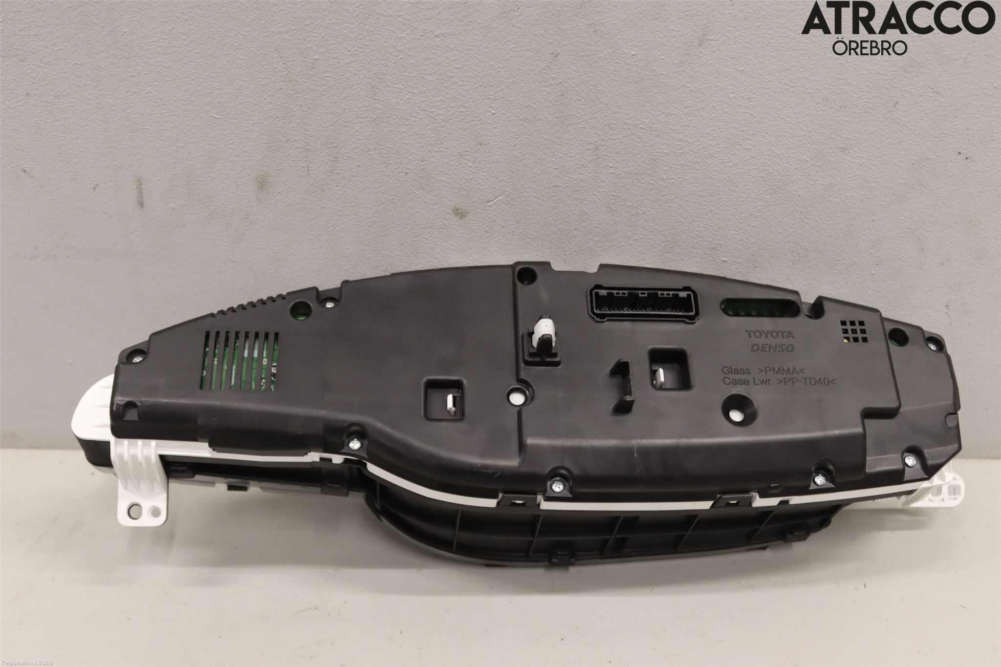 Toyota VERSO 09-18 Instrument Komb