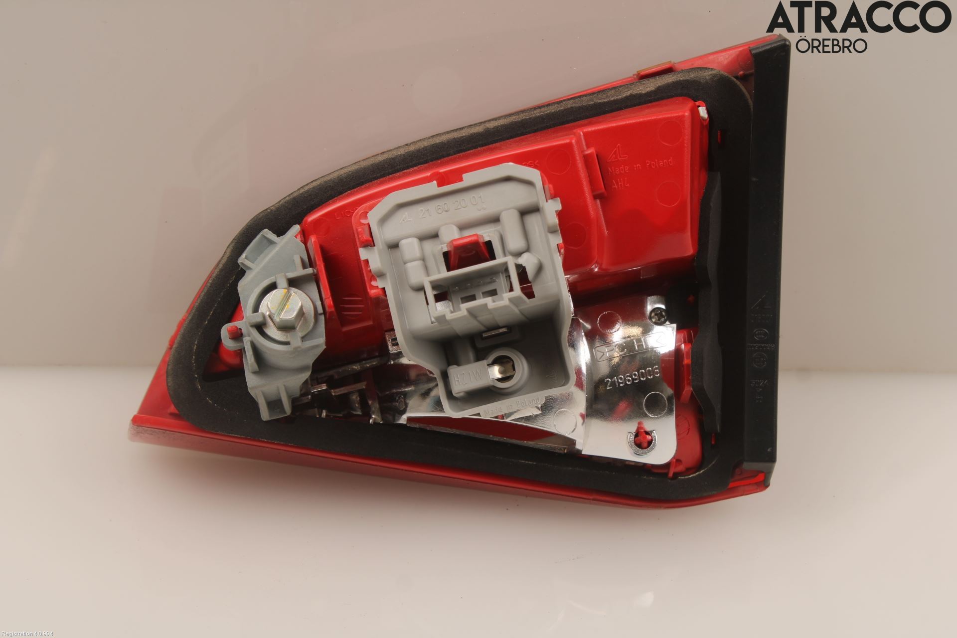 Audi A4 ALLROAD 09-16 Bakljus Lucka Vä