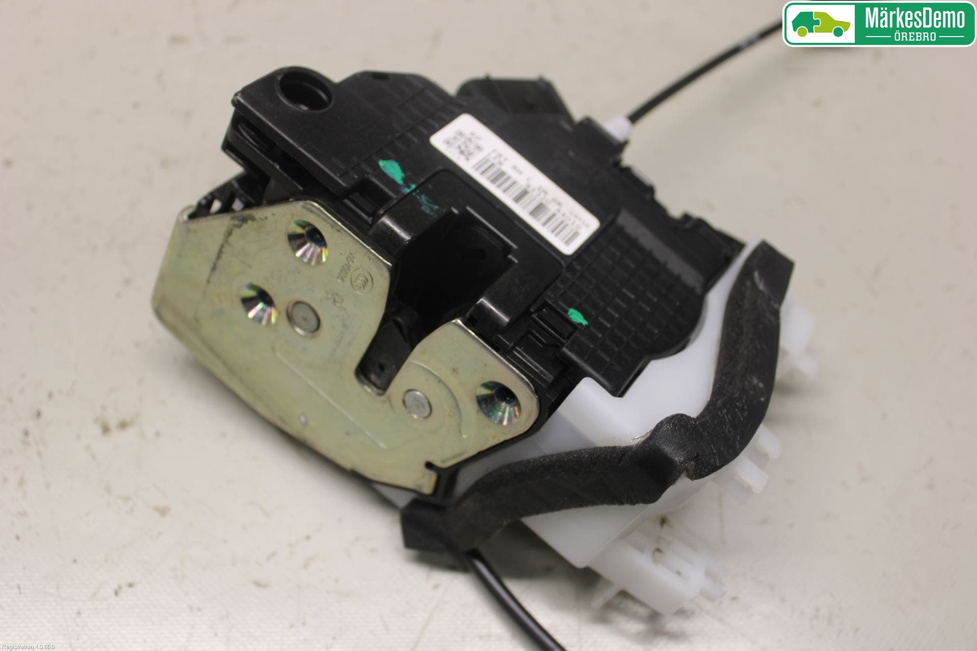 Kia CARENS III 13-19 Låskista-Dörrlås