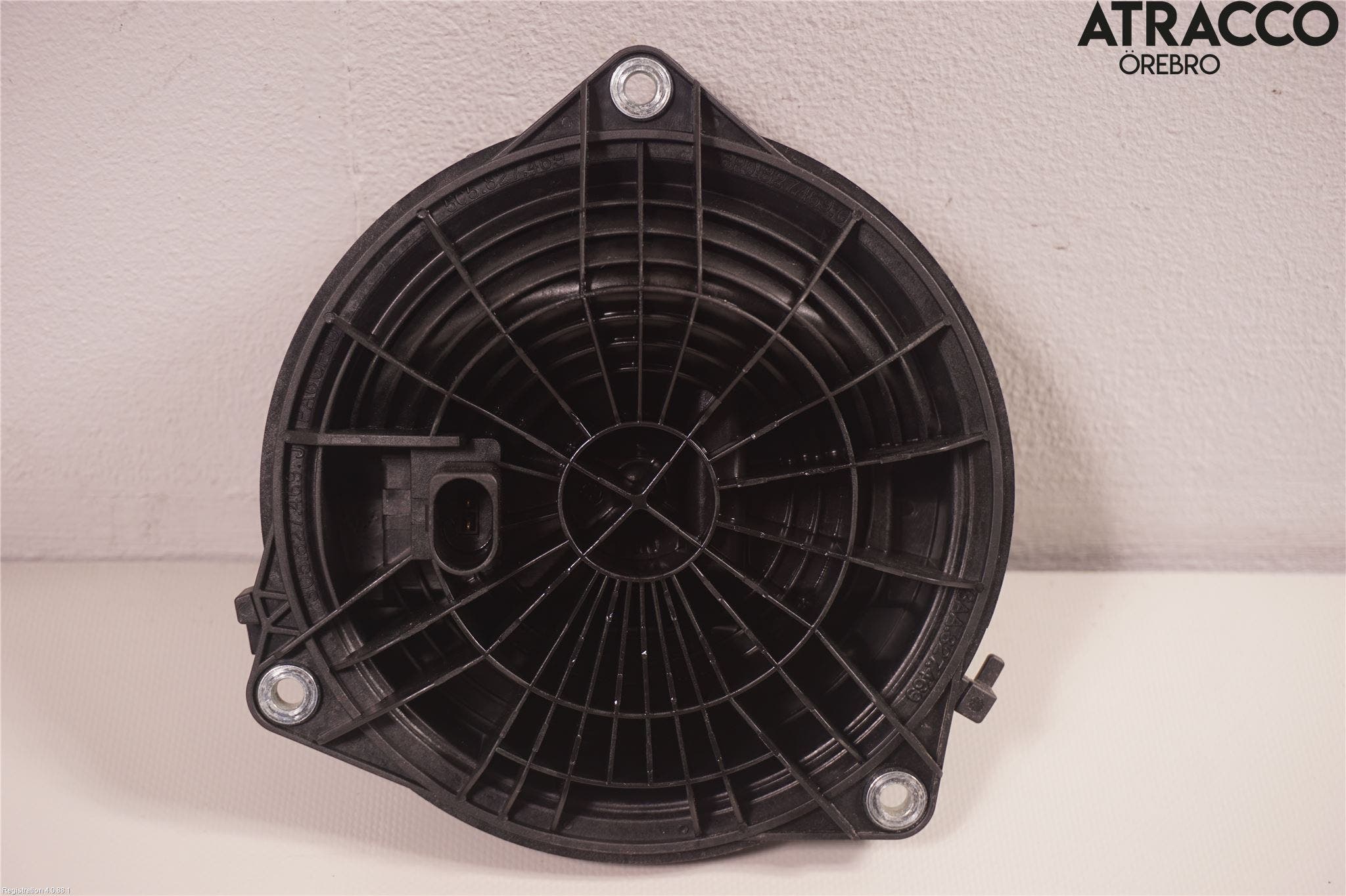 Volkswagen VW GOLF VI 09-13 Bakluckehandtag