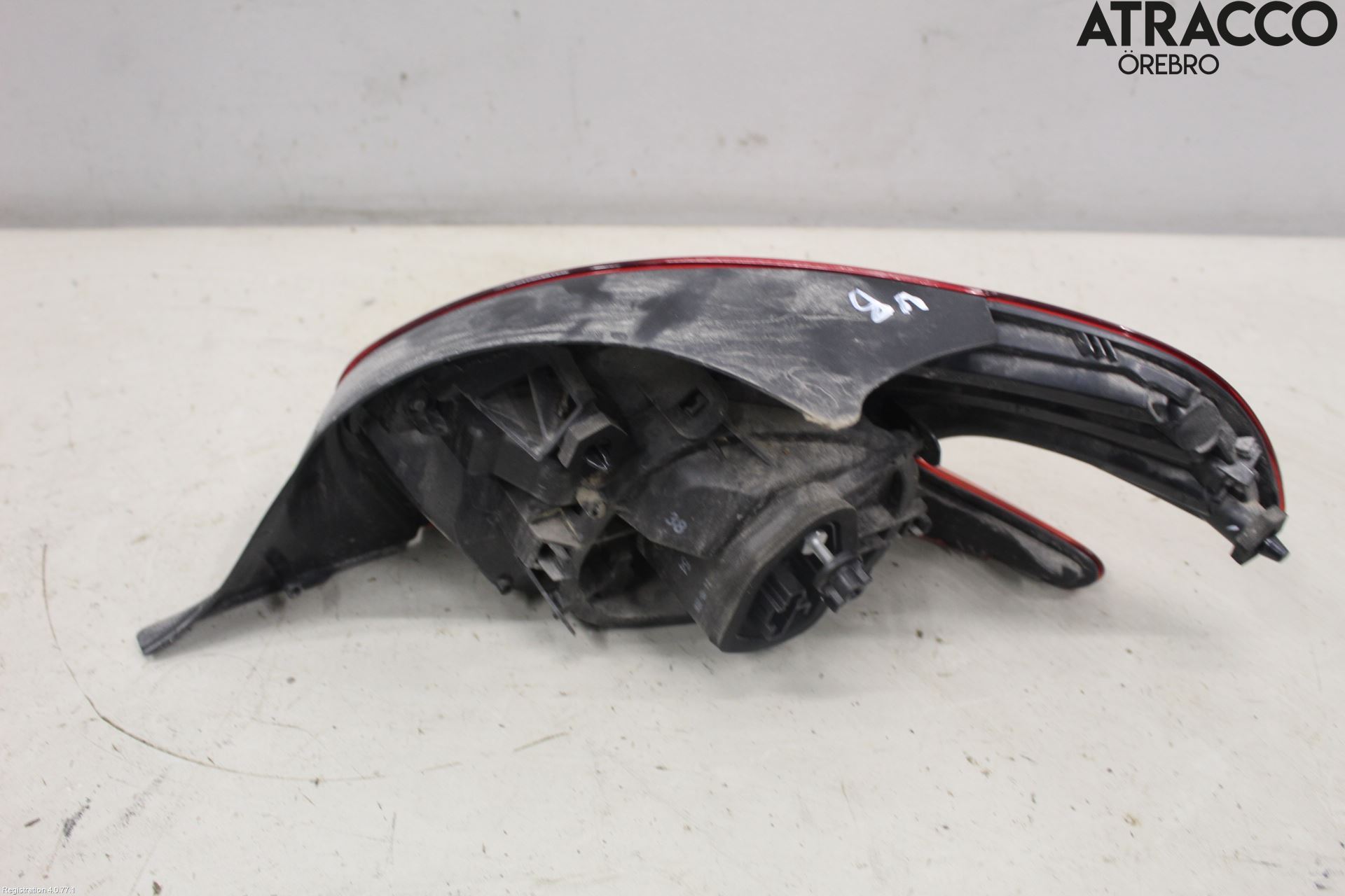Peugeot PEUGOT 208 16-19 Bakljus Vänster