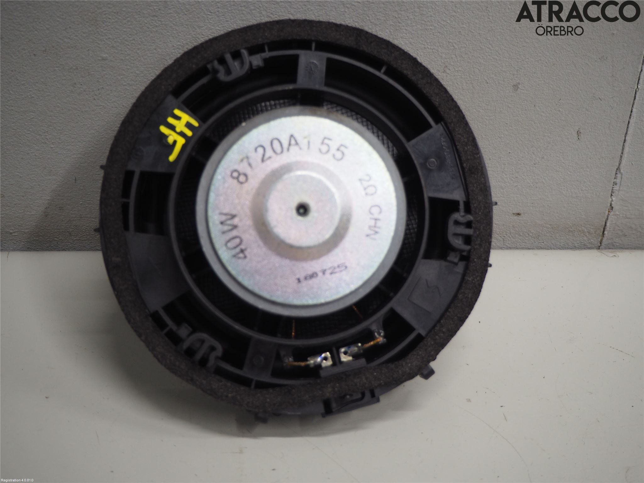 Mitsubishi OUTLANDER 13-21 Högtalare