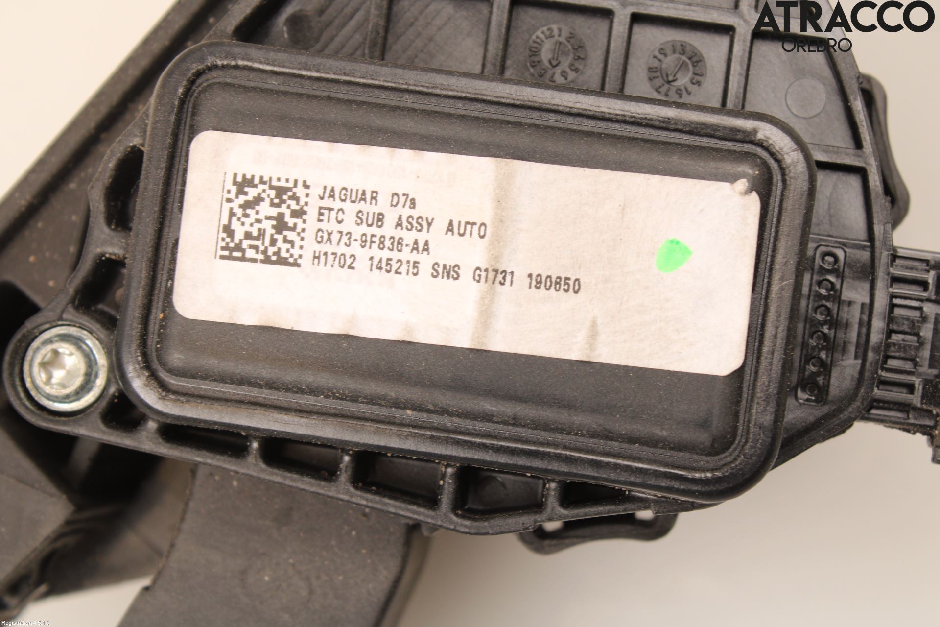 Jaguar XE (X760) 15-24 Gaspedal