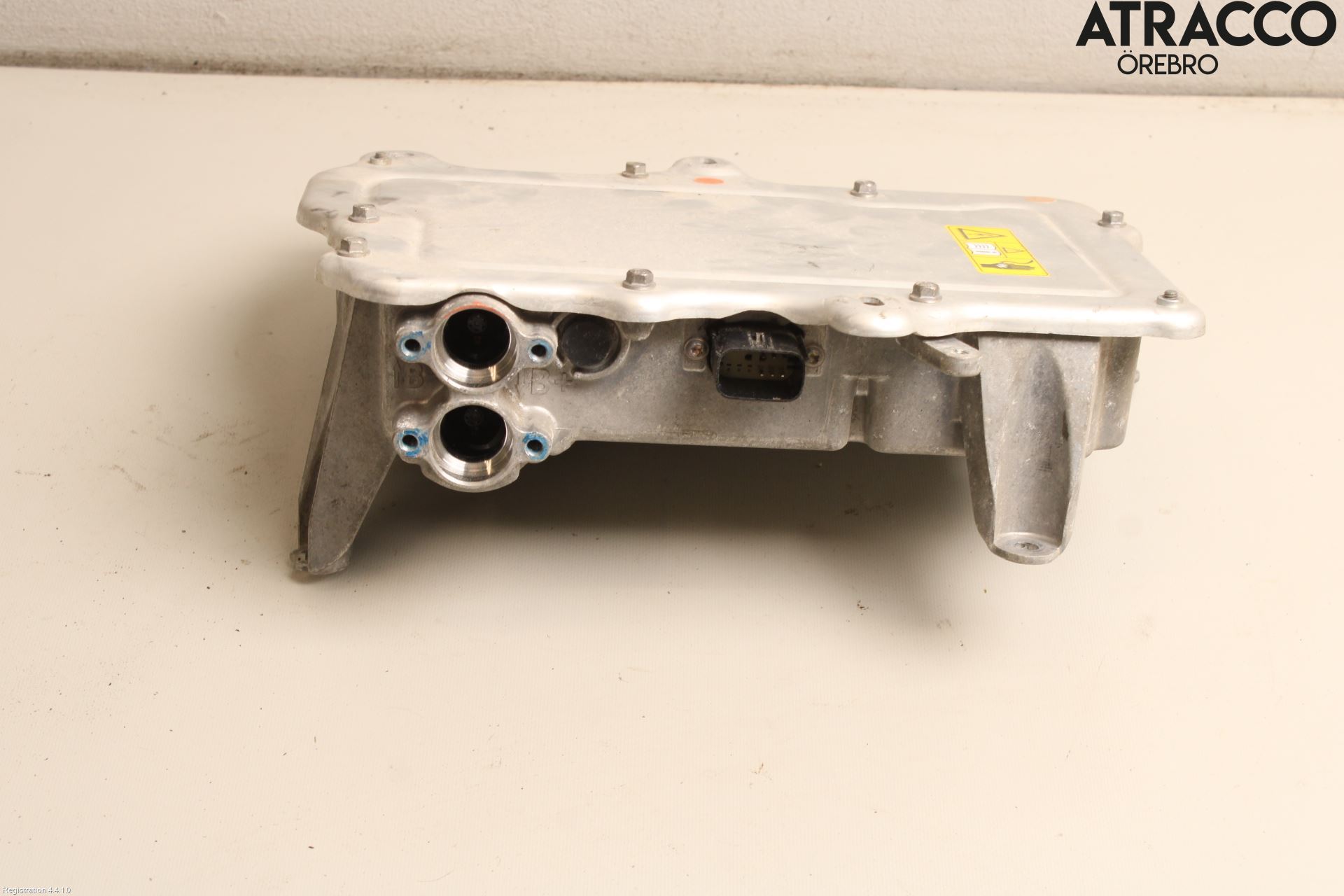 Tesla MODEL X 16- Batteriladdare Högspänning