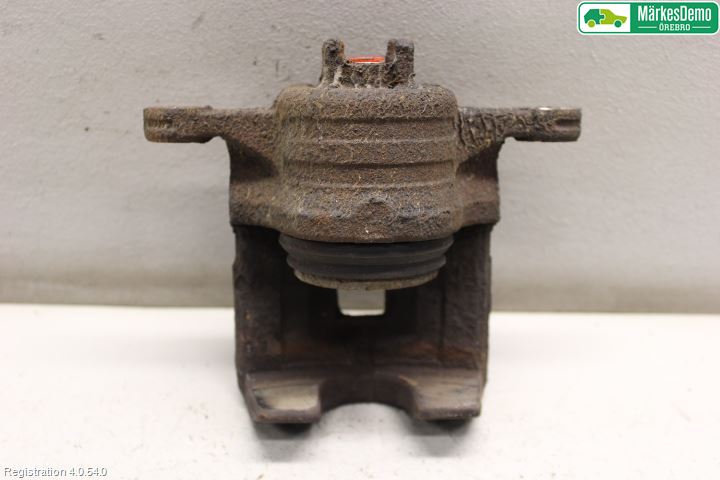 Suzuki SWIFT 11-16 Bromsok Fram Vänster