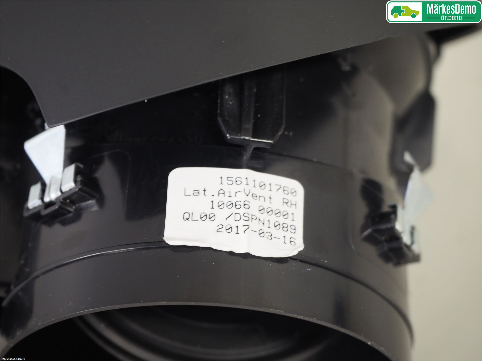 Alfa GIULIA Defrosterkanal-Munstycke