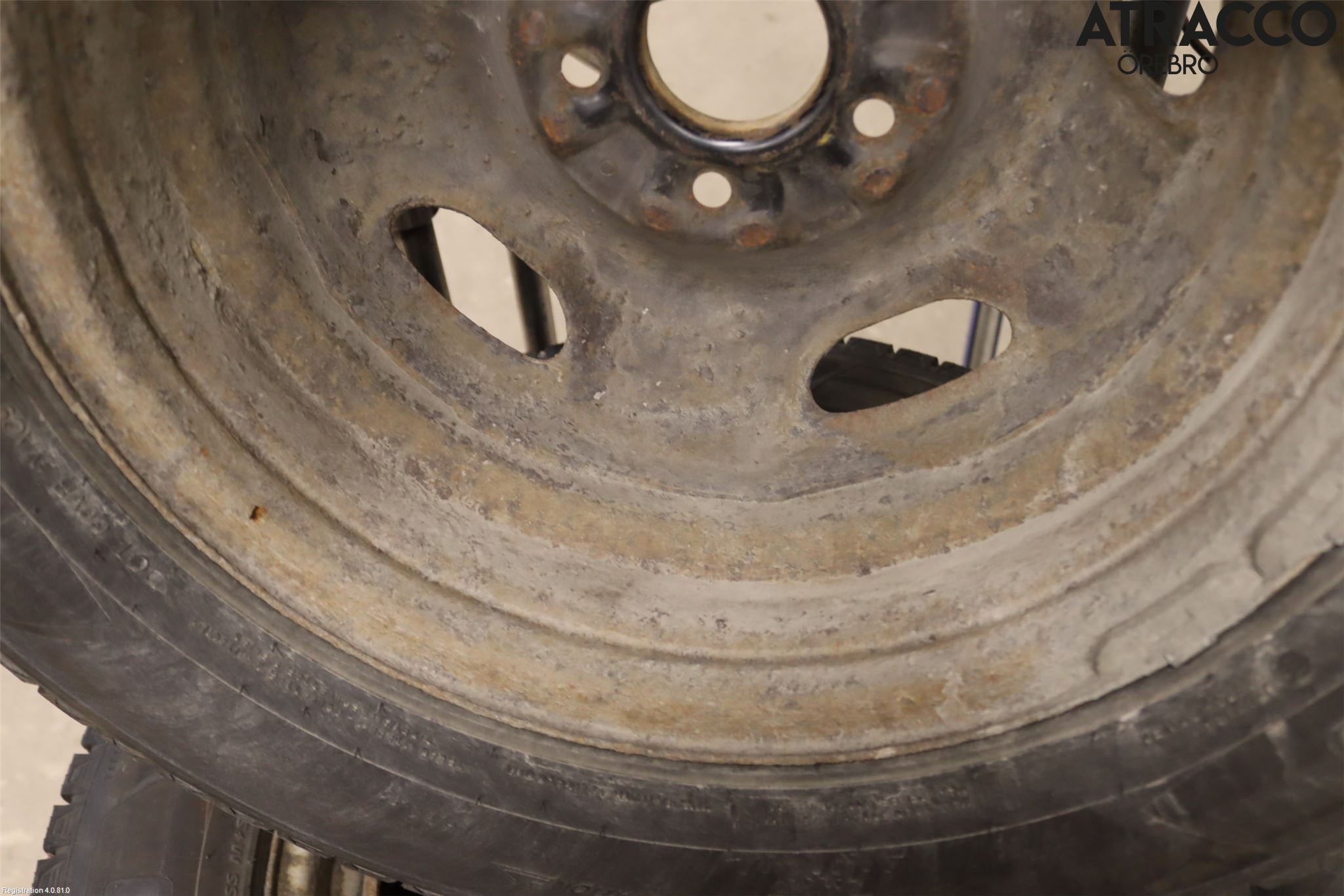 Mitsubishi PAJERO  99-06 Vinterdäck Plåtfälg 4St