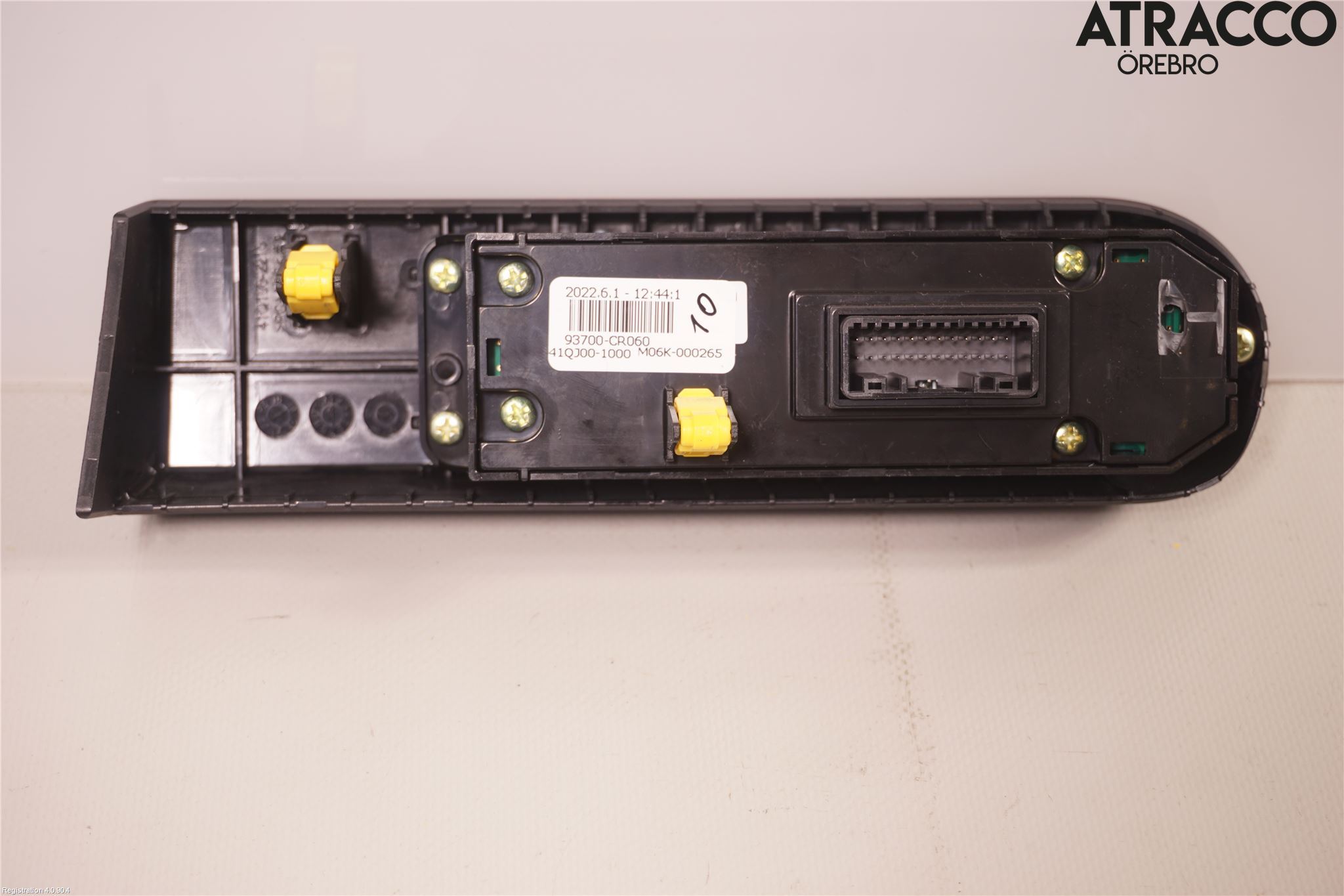 Kia XCEED 19- Strömställare Multifunktion