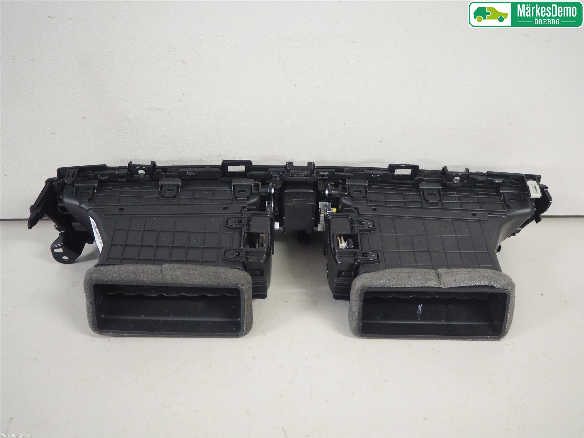 Kia OPTIMA 16-20 Defrosterkanal-Munstycke