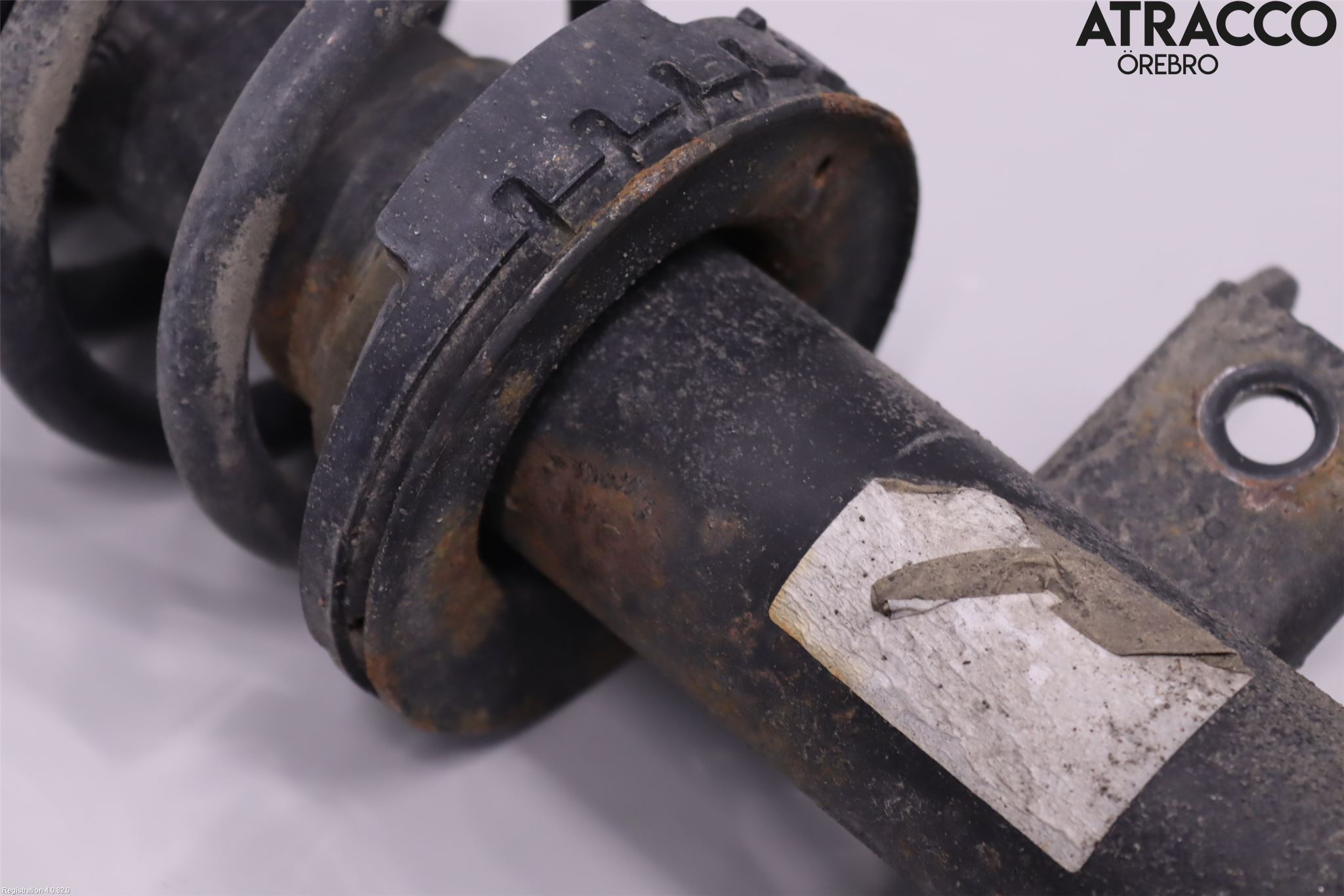 BMW 5 F10/F11/F18 09-17 Fjäderben Fram Vänster