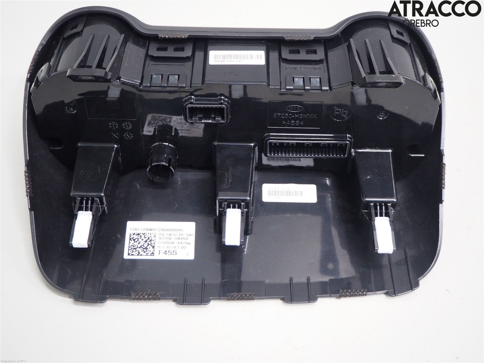 Kia RIO 17- Ac Styrenhet Ac Manöveren