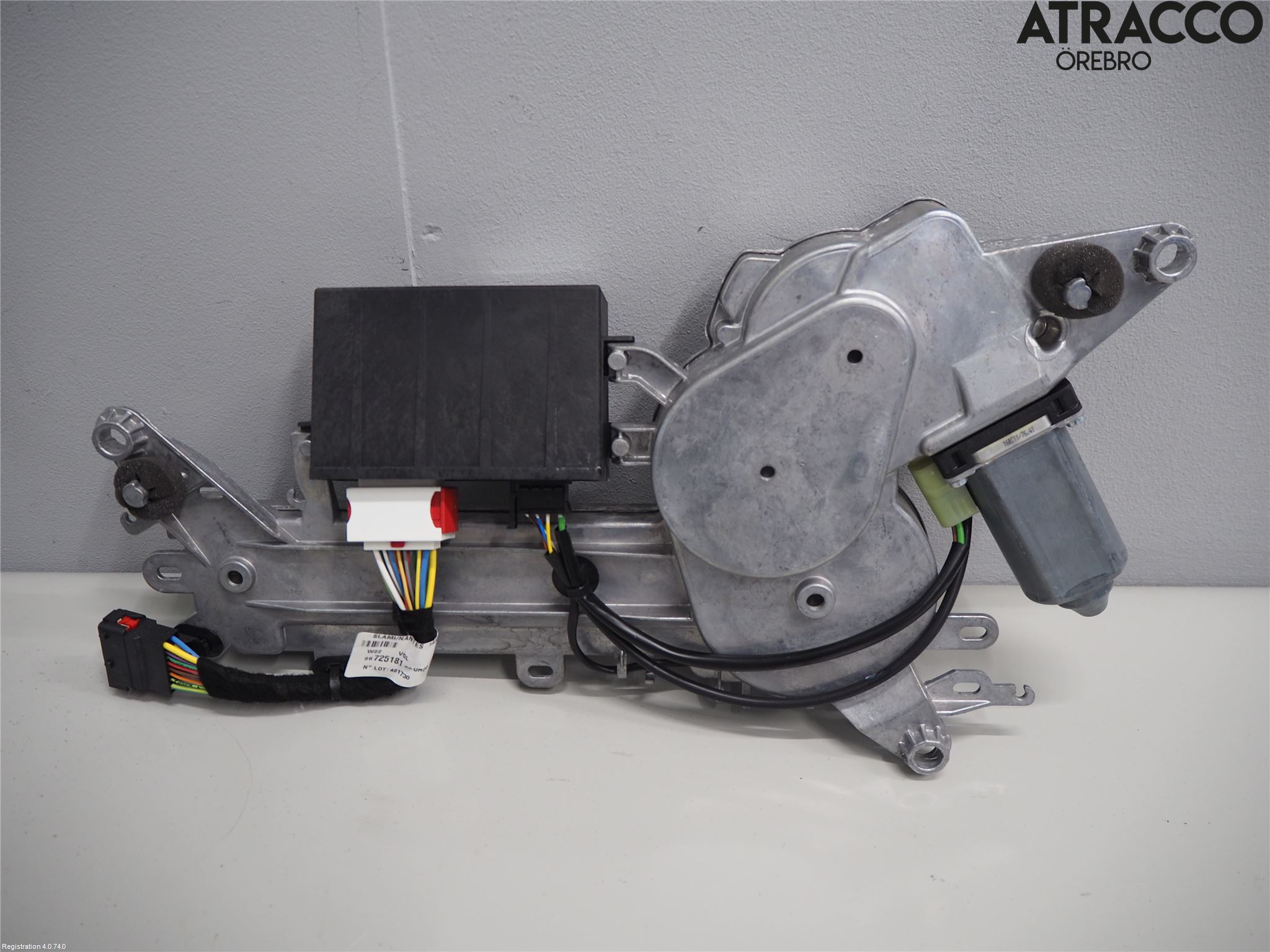 Peugeot 508 11-18 Bakluckeöppnare Automatisk