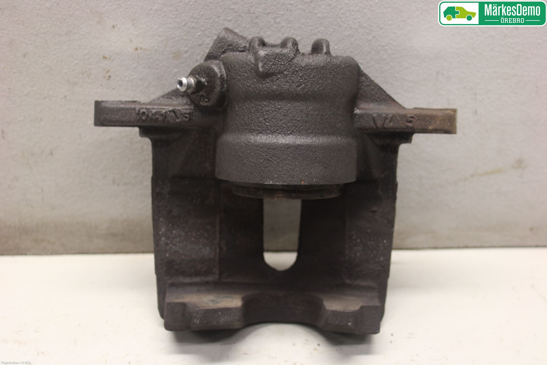 Peugeot 208 12-15 Bromsok Fram Vänster