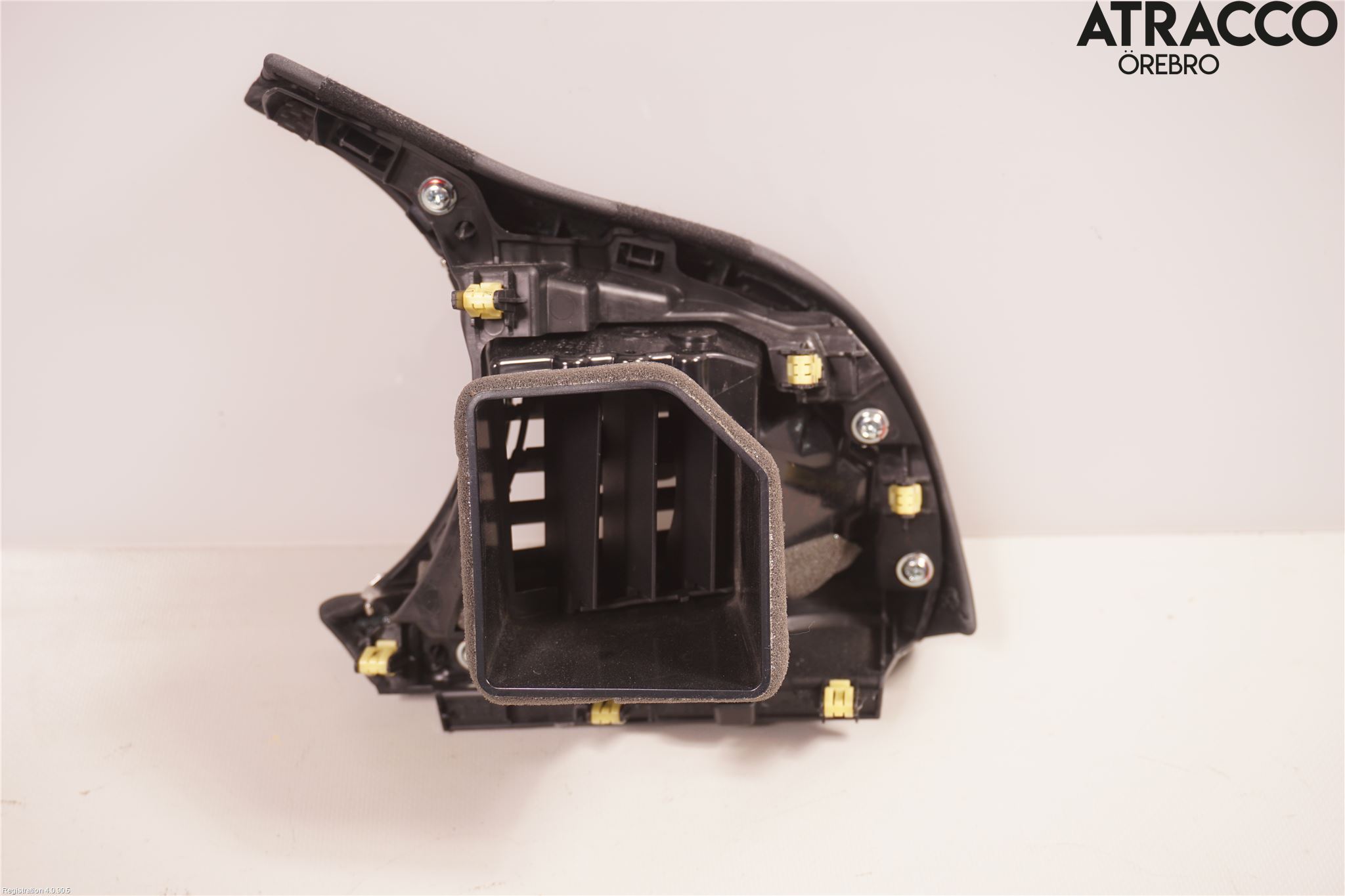 Mazda CX-30 20- Defrosterkanal-Munstycke