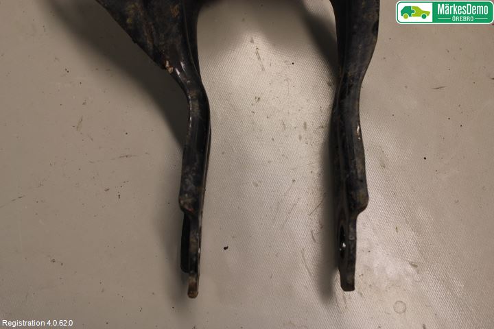 Jeep GRAND CHEROKEE 10-20 Fjäderben Fram Vänster