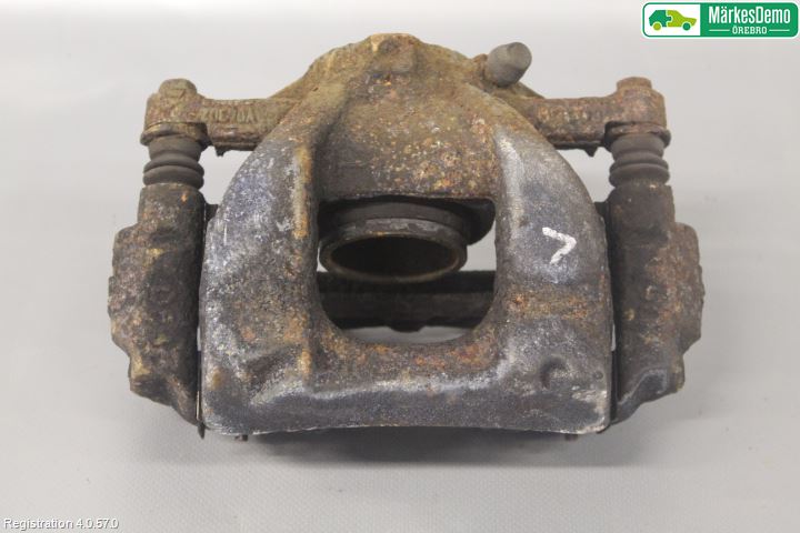 Toyota AVENSIS 09-15 Bromsok Fram Vänster