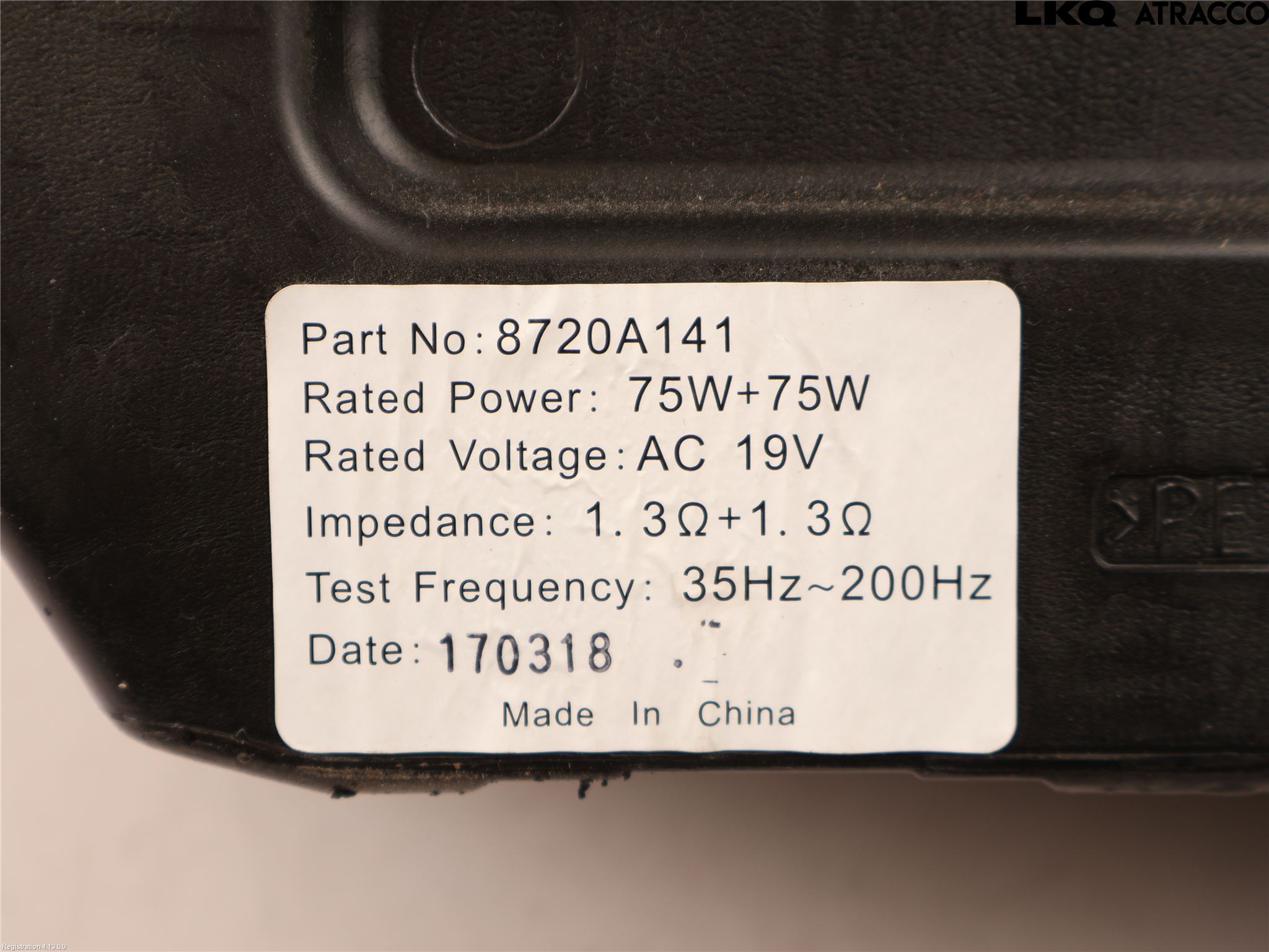 Mitsubishi OUTLANDER 13-21 Högtalare