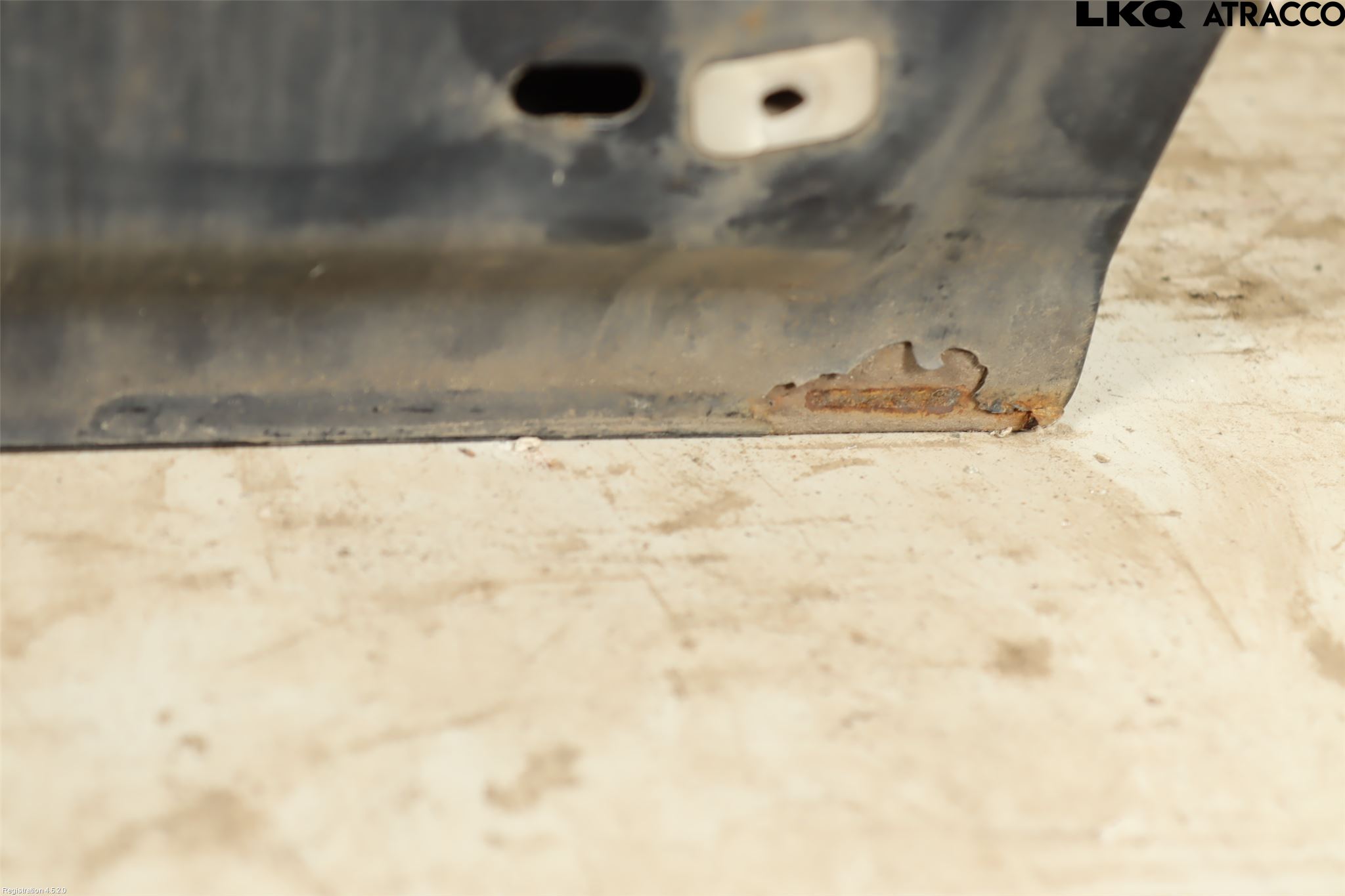 Volvo V70 08-13 Dörr Fram Vänster