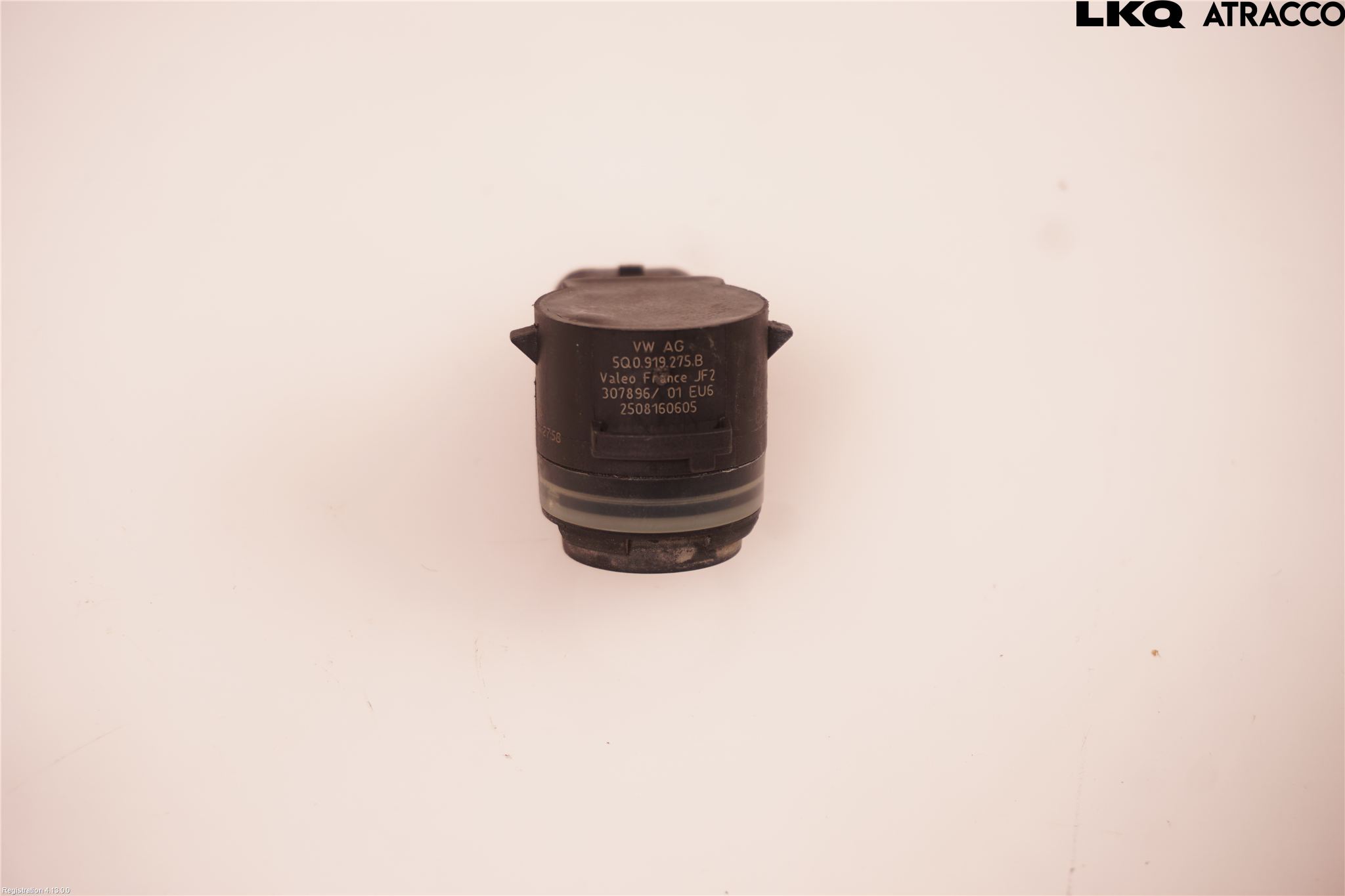 Volkswagen VW PASSAT 15-19 Parkeringshjälp Frontsensor