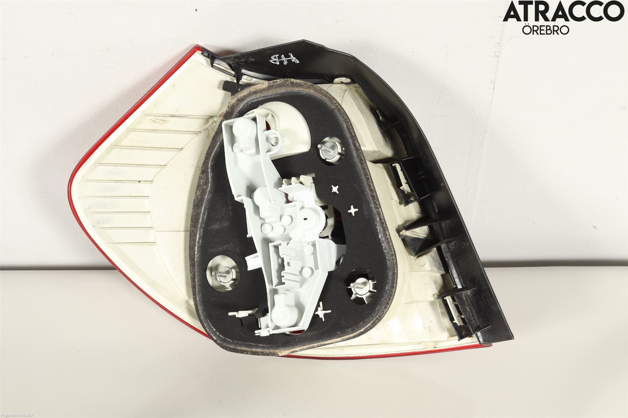 BMW 1 E87/81 5D/3D 03-11 Bakljus Höger