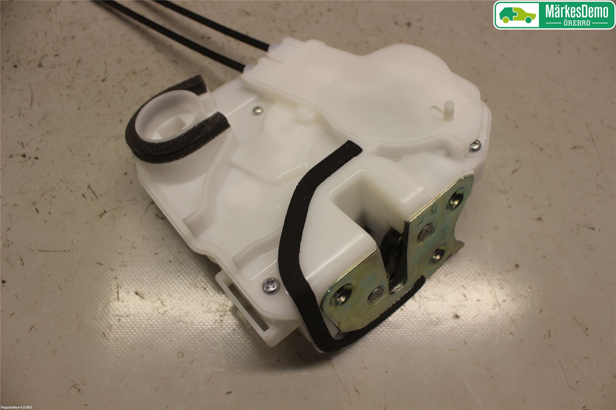 Mitsubishi OUTLANDER 13-21 Låskista-Dörrlås