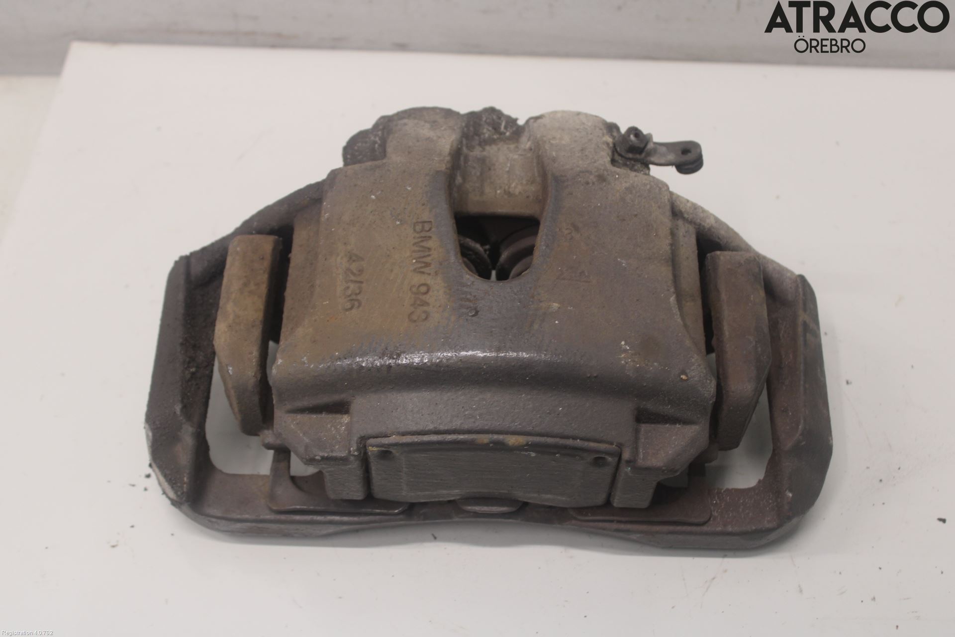 BMW 5 E60/61 Sed/Tou 02-10 Bromsok Fram Vänster