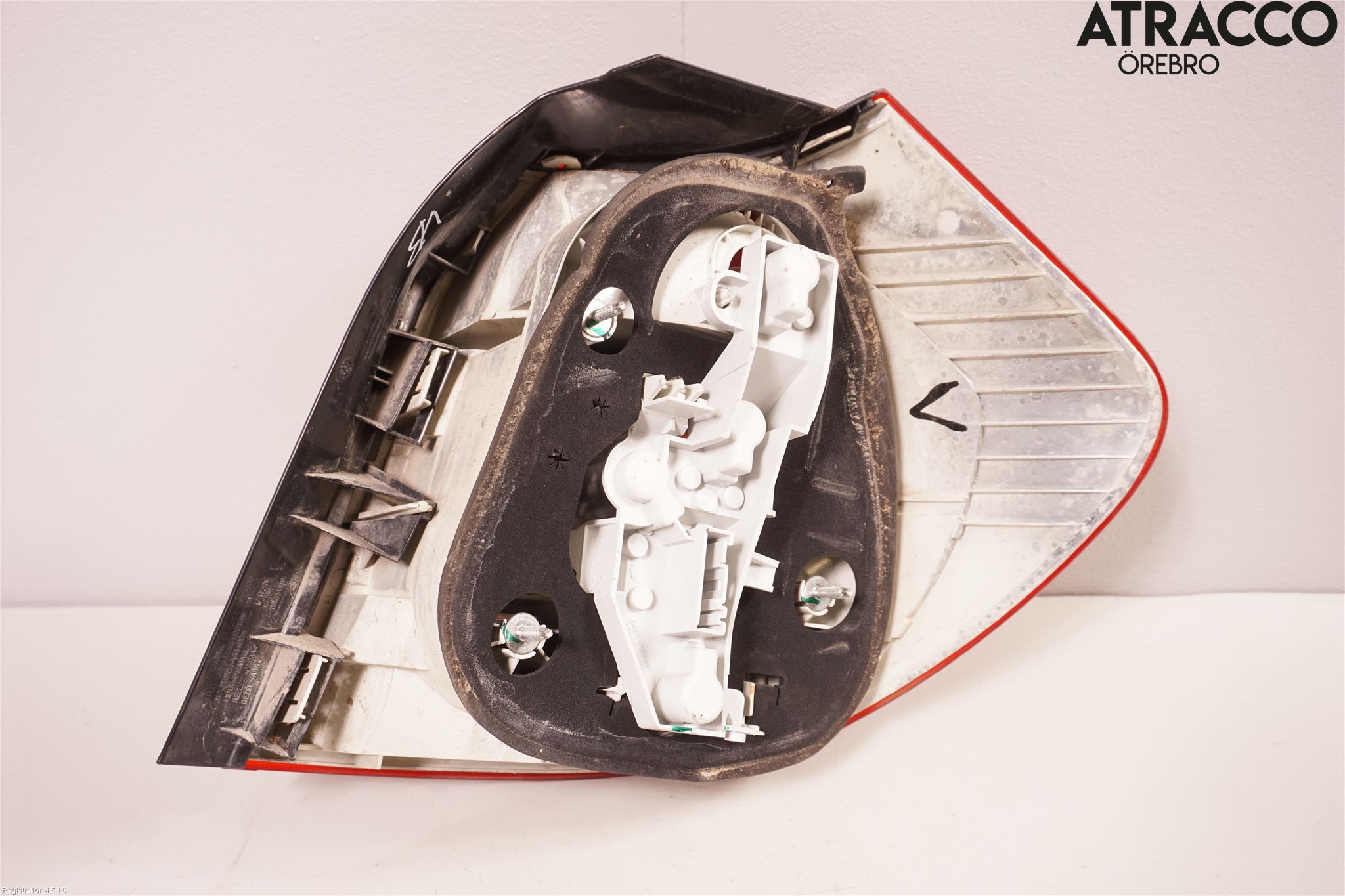 BMW 1 E87/81 5D/3D 03-11 Bakljus Vänster